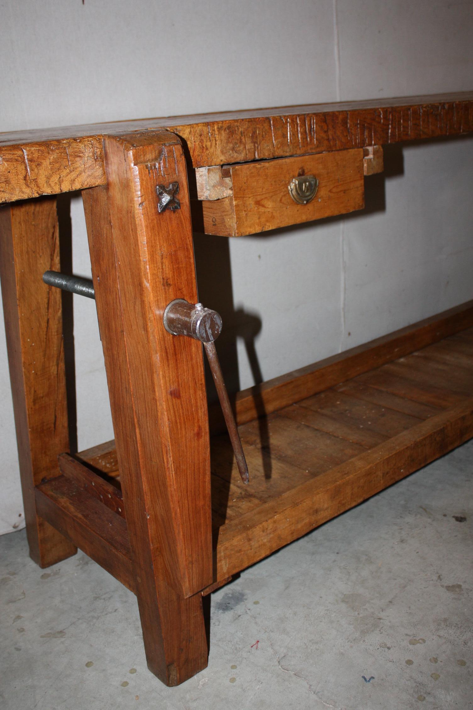 19th Century, French Carpenter's Workbench In Fair Condition In Fairhope, AL