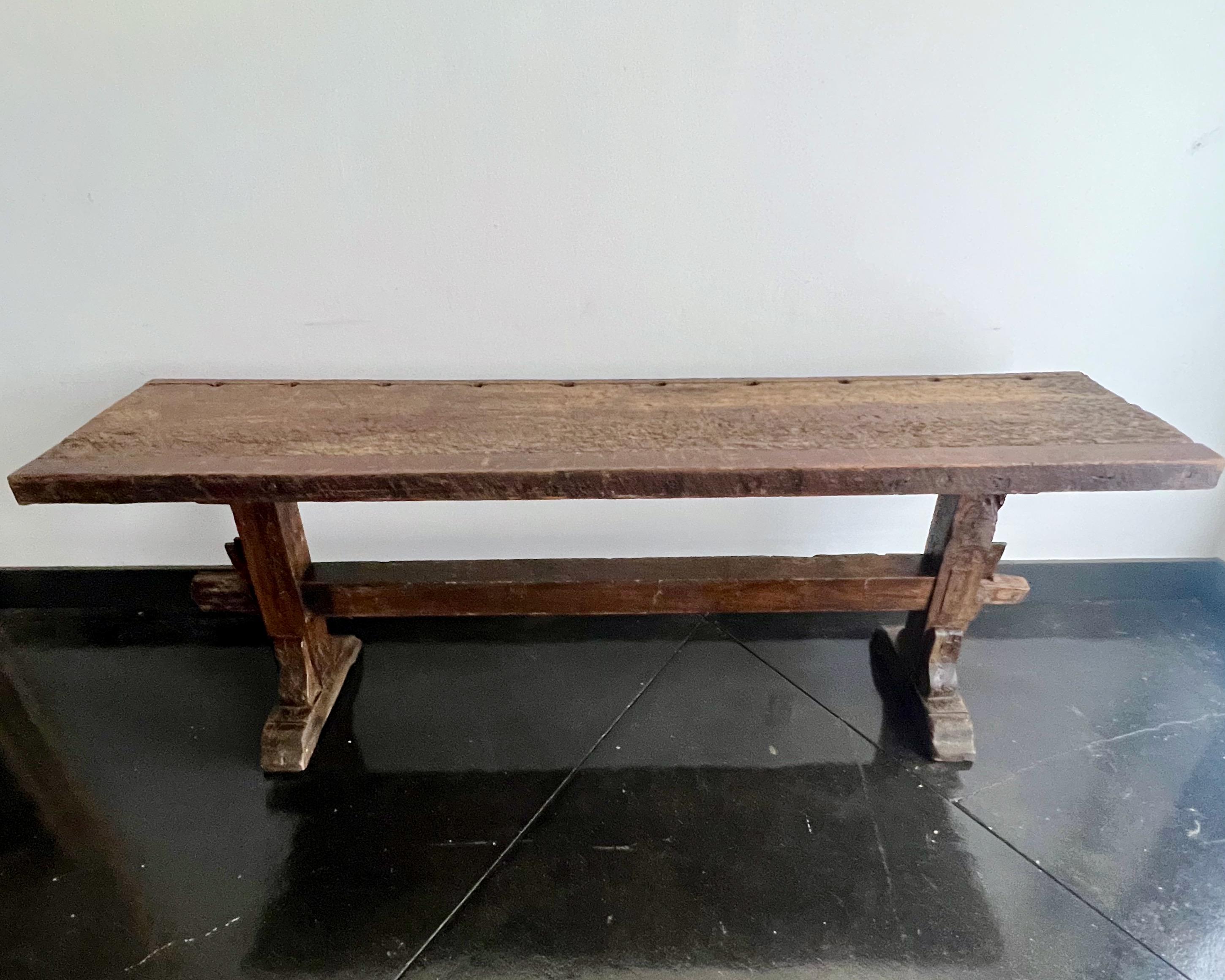 Oak 19th century French Carpenter's Workbench For Sale