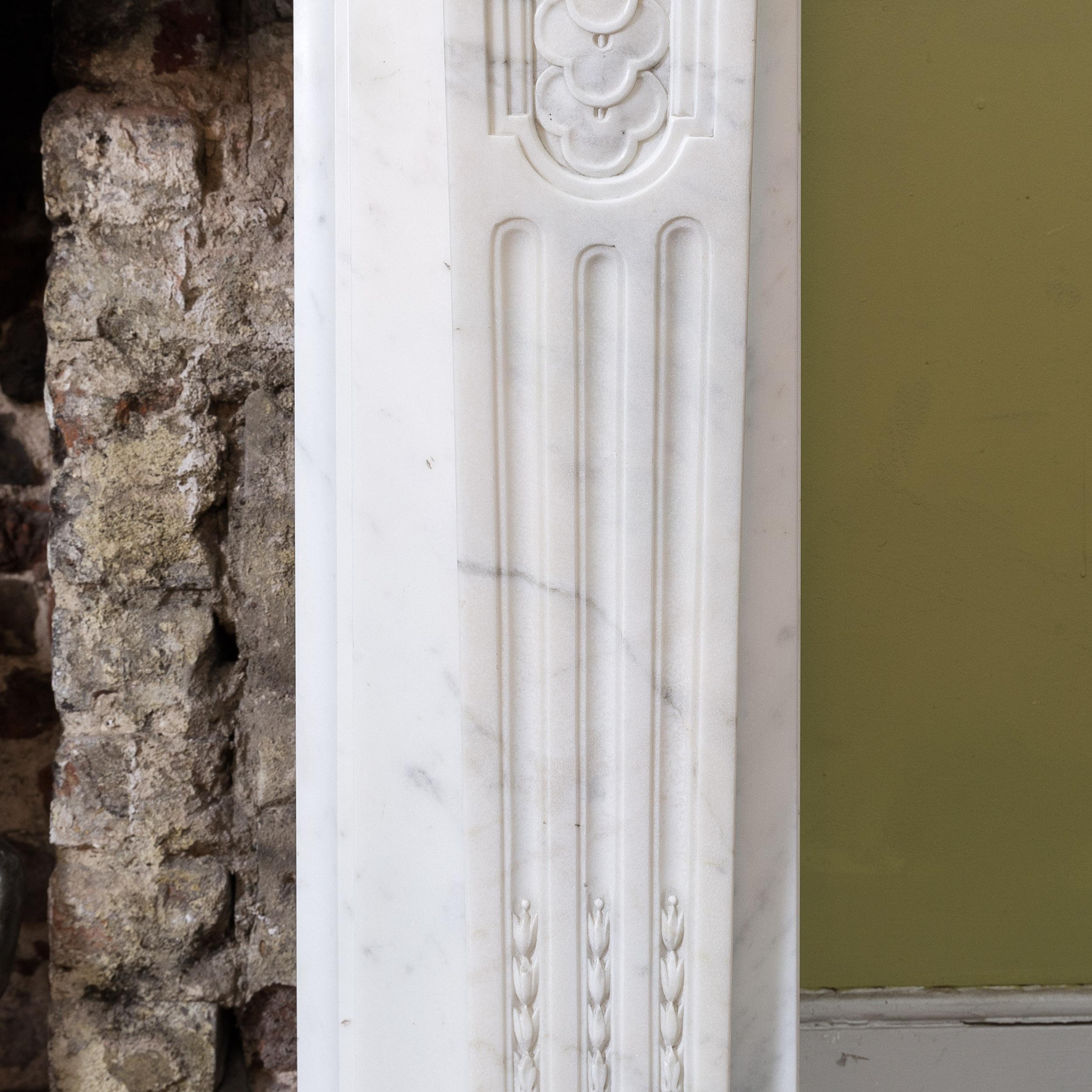 19th Century French Carrara Marble Fireplace In Good Condition In London, GB