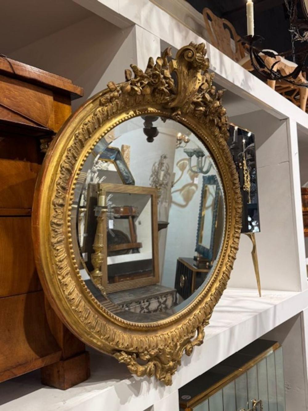 19. Jahrhundert Französisch geschnitzt und Giltwood Oval Spiegel (Louis XVI.) im Angebot