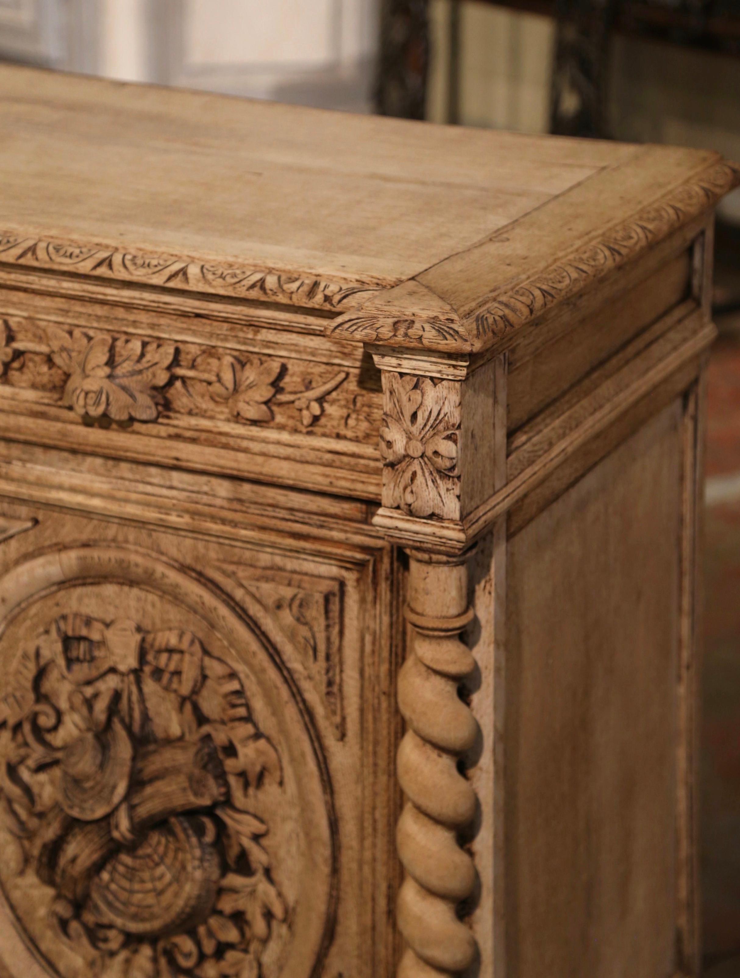 19th Century French Carved Bleached Oak Buffet with Fruit and Leaf Motifs For Sale 3