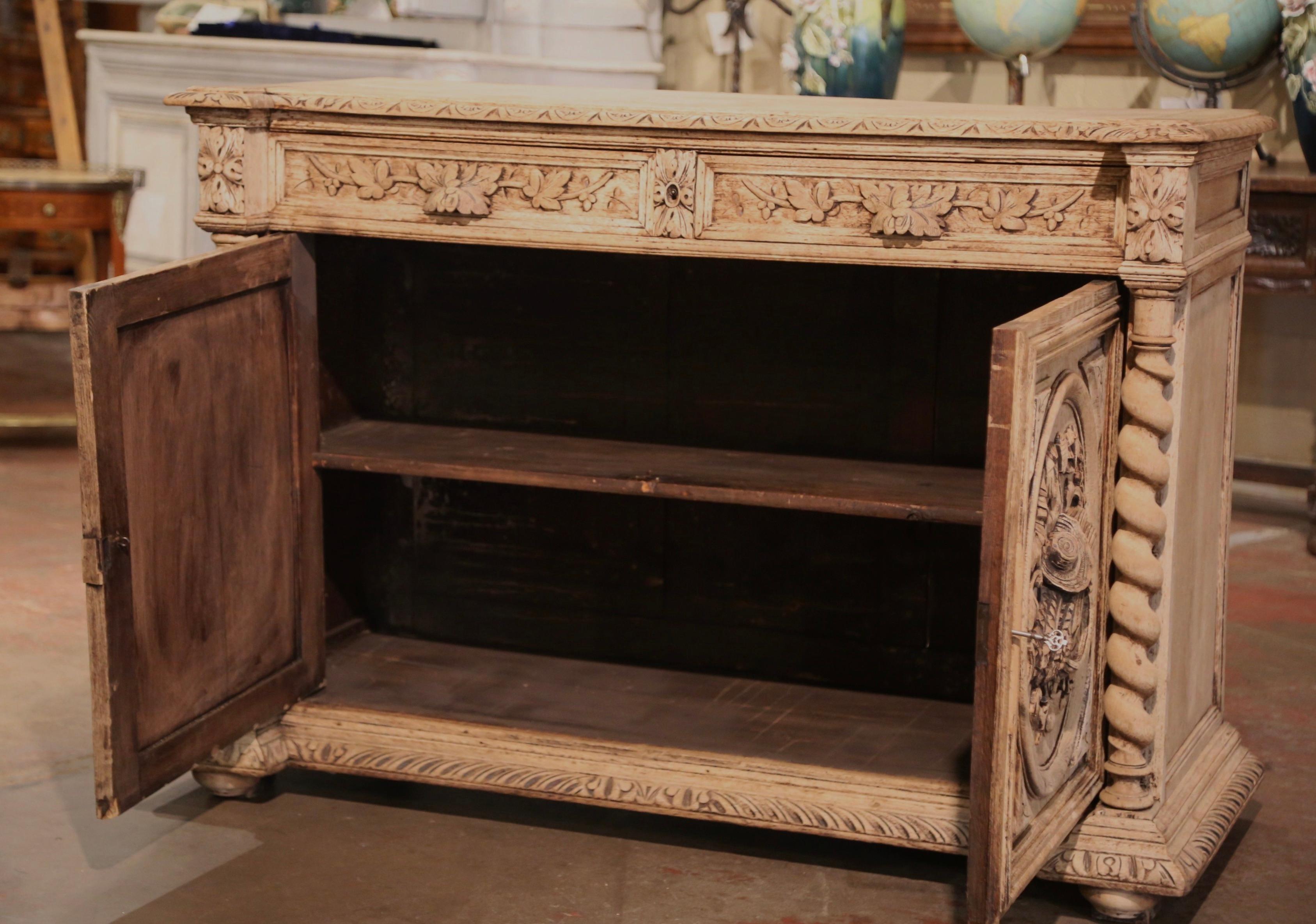 19th Century French Carved Bleached Oak Buffet with Fruit and Leaf Motifs For Sale 5