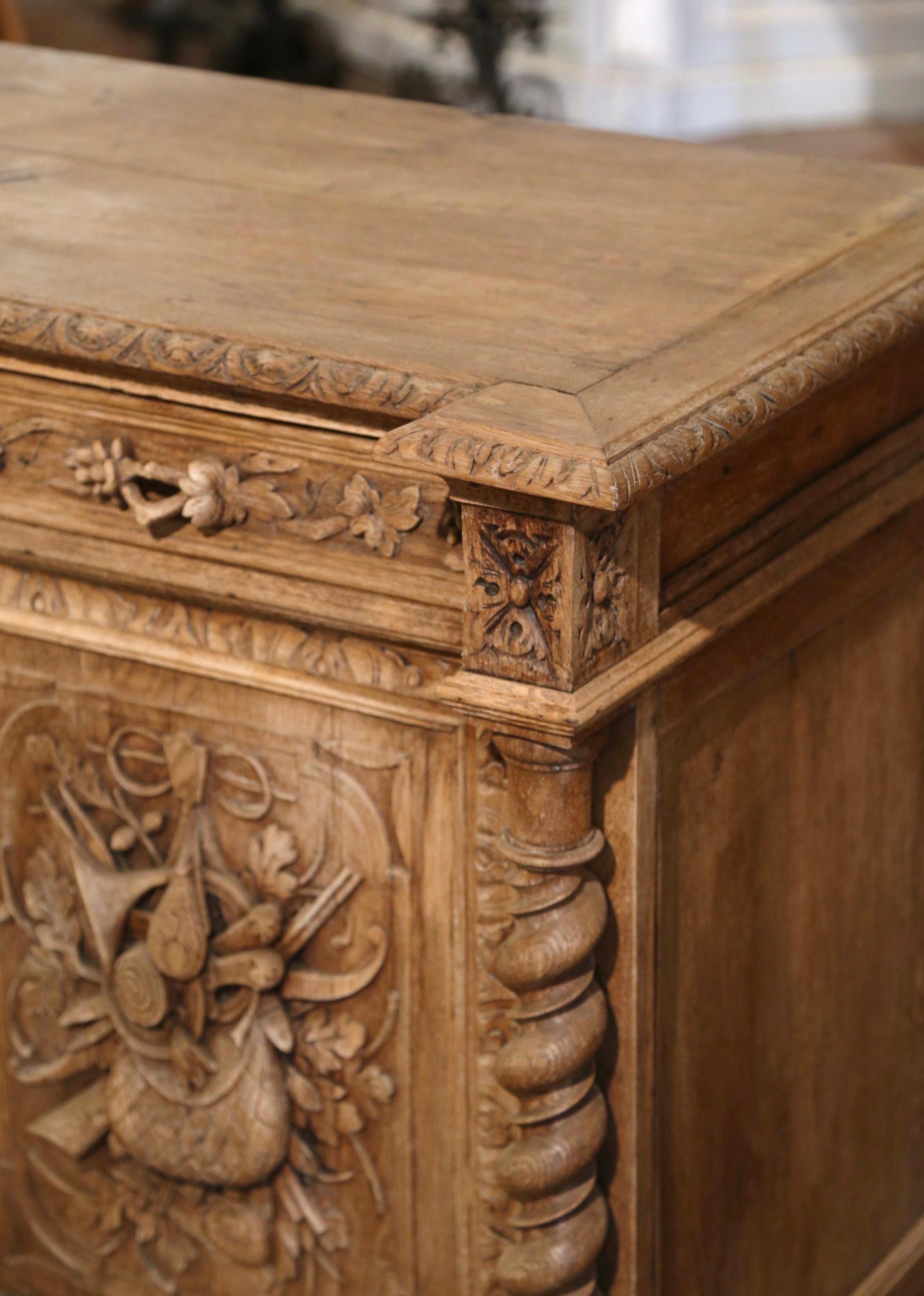 19th Century French Carved Bleached Oak Buffet with Hunt Motifs For Sale 6