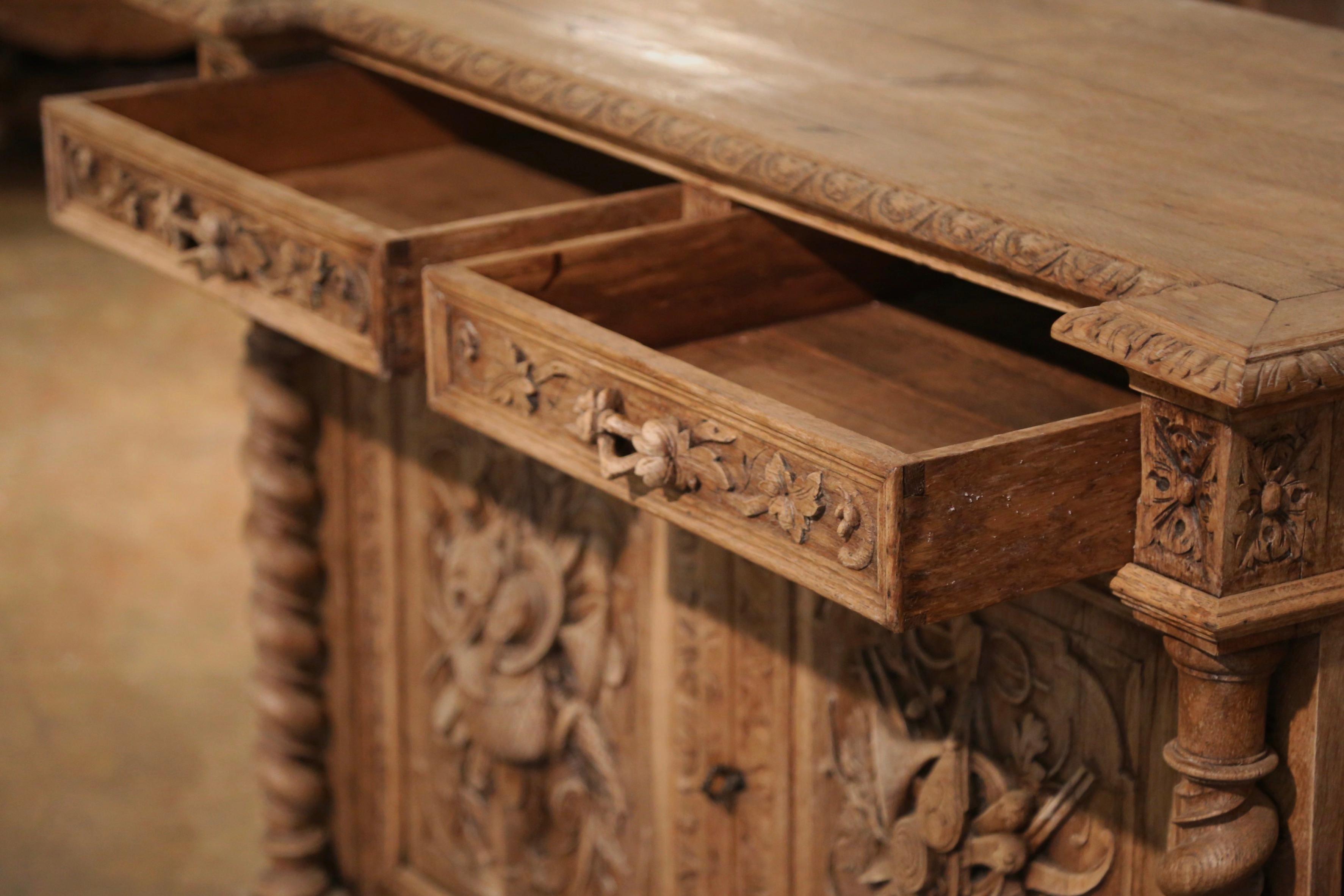 19th Century French Carved Bleached Oak Buffet with Hunt Motifs For Sale 5