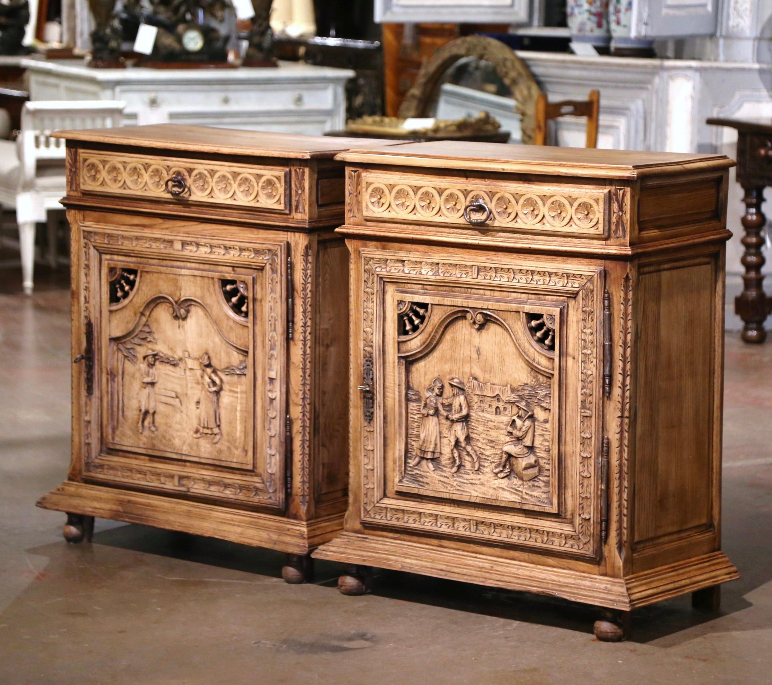  19th Century French Carved Bleached Oak Cabinets from Brittany, Set of Two For Sale 2