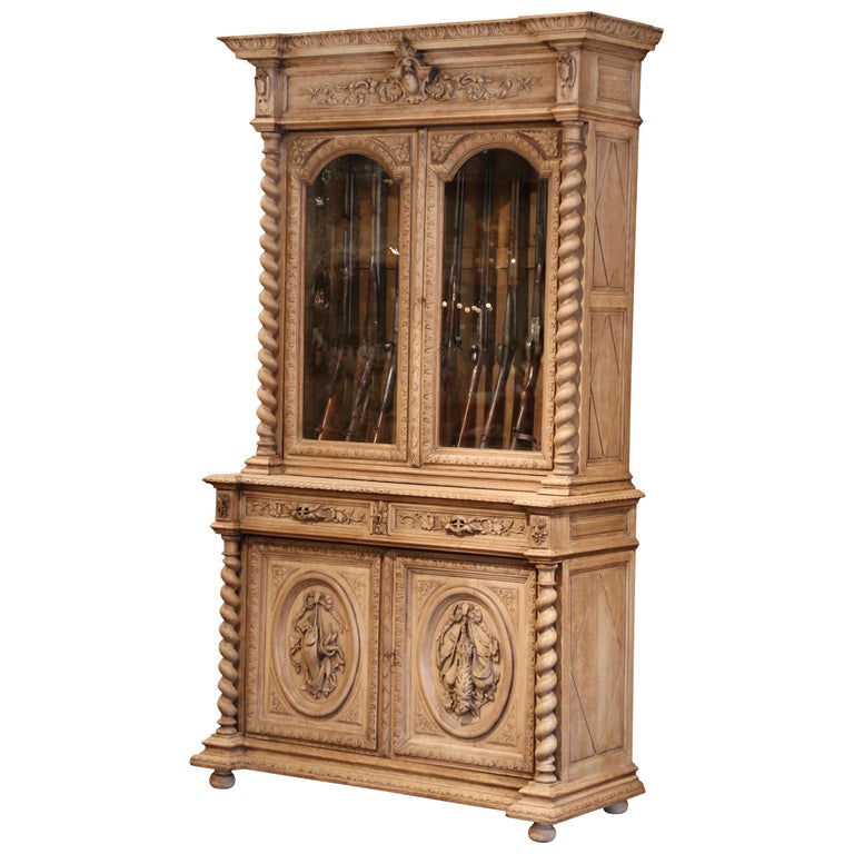 19th Century French Carved Bleached Oak Gun Display ...