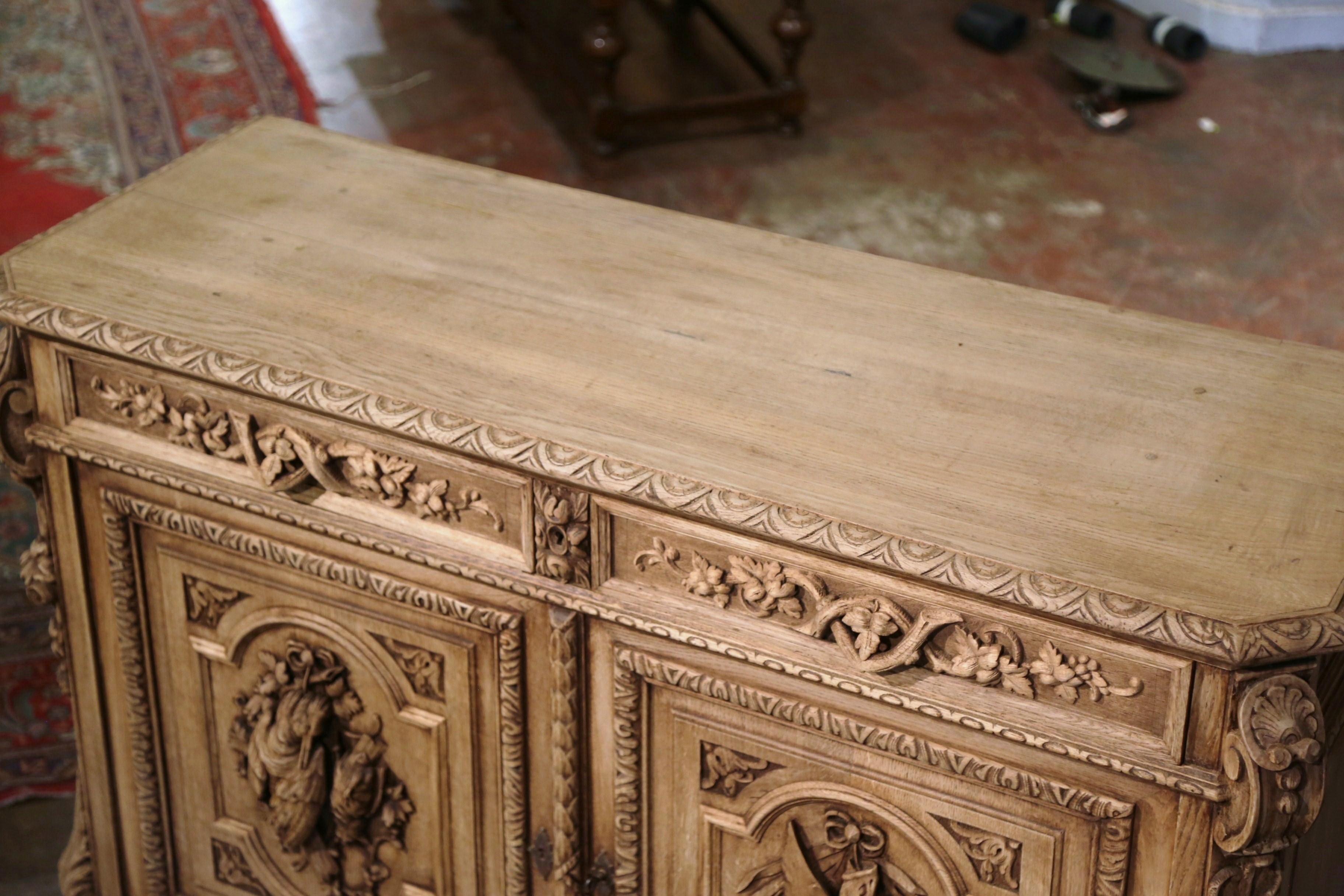 Napoleon III 19th Century French Carved Bleached Oak Hunt Cabinet with Bird and Fish Motifs