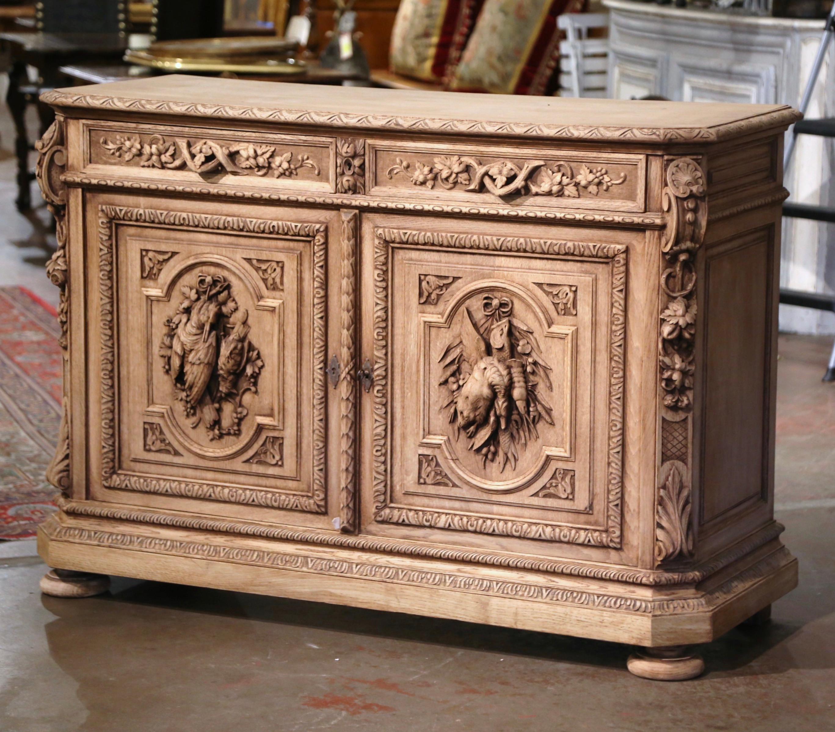19th Century French Carved Bleached Oak Hunt Cabinet with Bird and Fish Motifs 3
