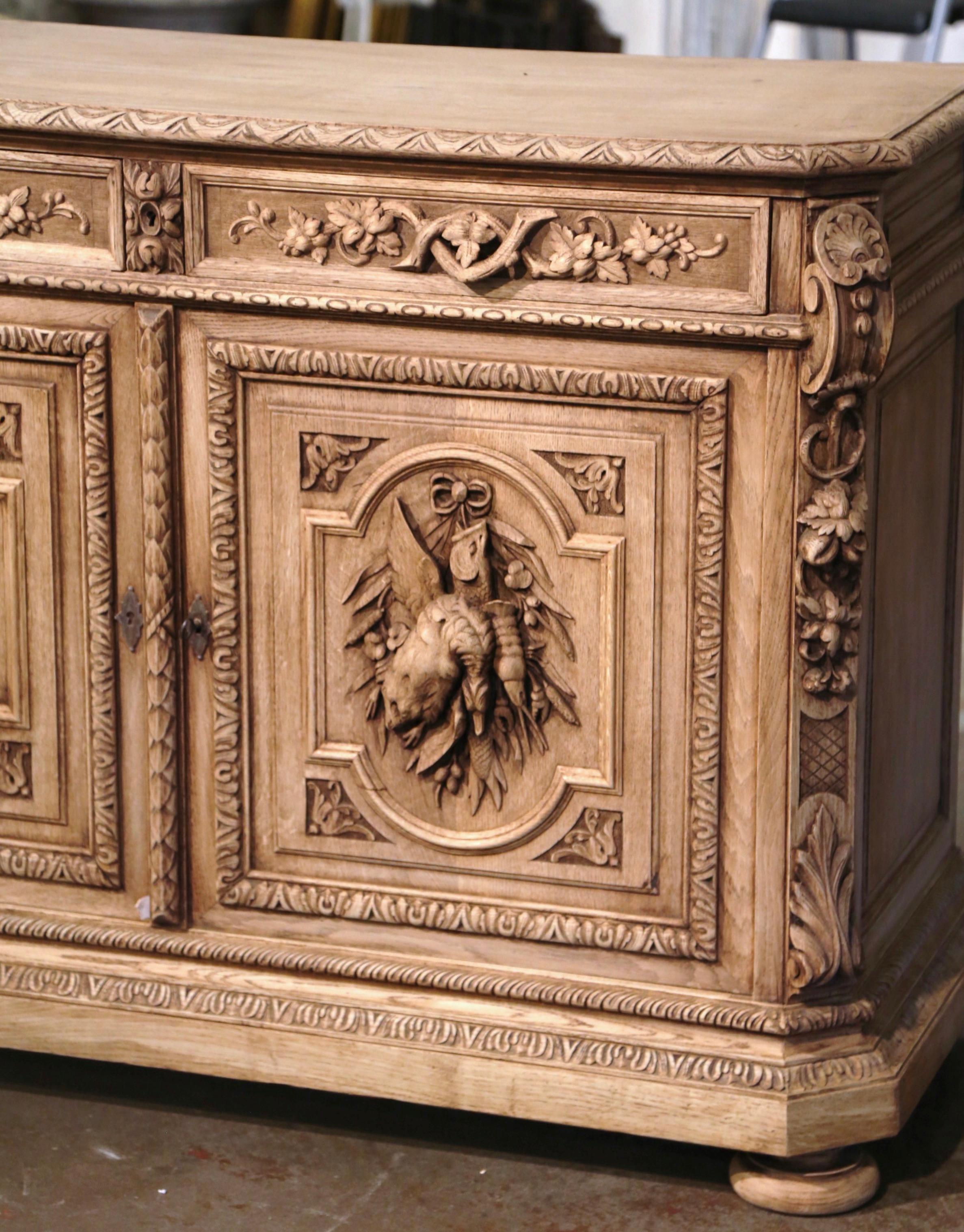 19th Century French Carved Bleached Oak Hunt Cabinet with Bird and Fish Motifs 5