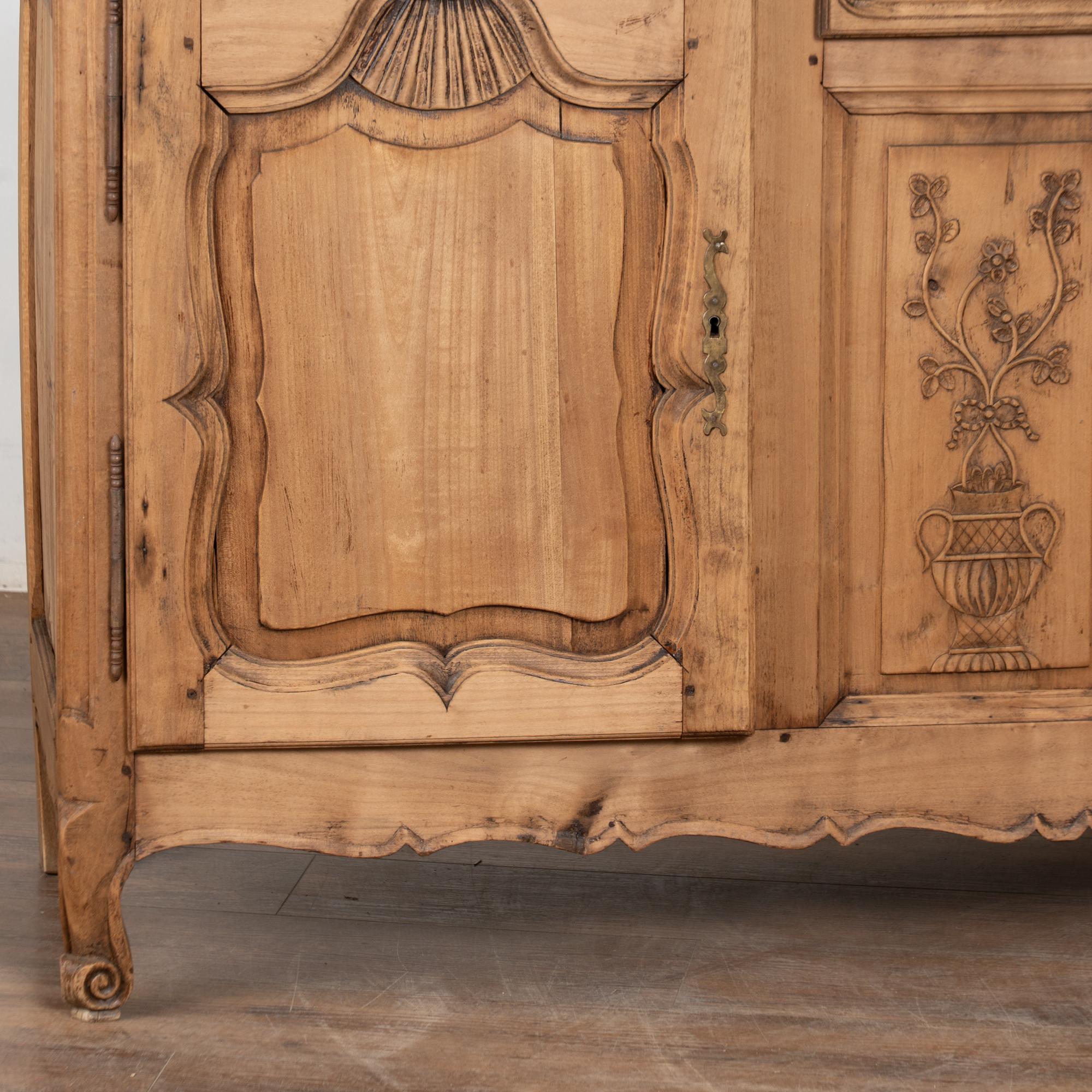 19. Jahrhundert Französisch geschnitzt Bleached Oak Sideboard Buffet im Angebot 8