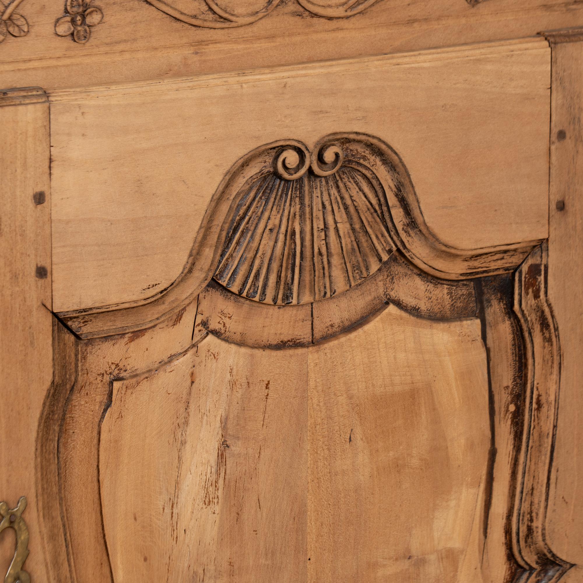 19. Jahrhundert Französisch geschnitzt Bleached Oak Sideboard Buffet im Angebot 9