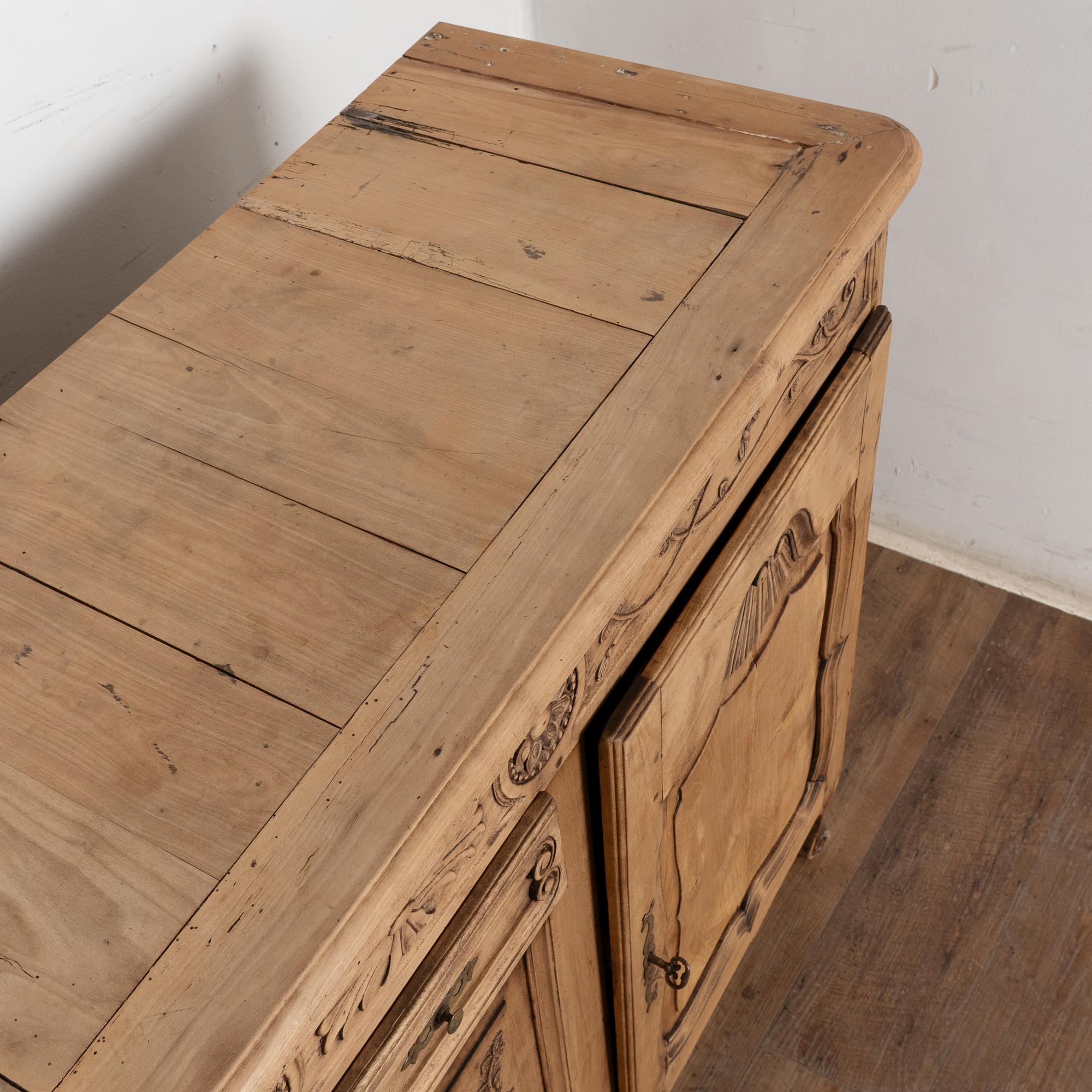 19. Jahrhundert Französisch geschnitzt Bleached Oak Sideboard Buffet im Angebot 3