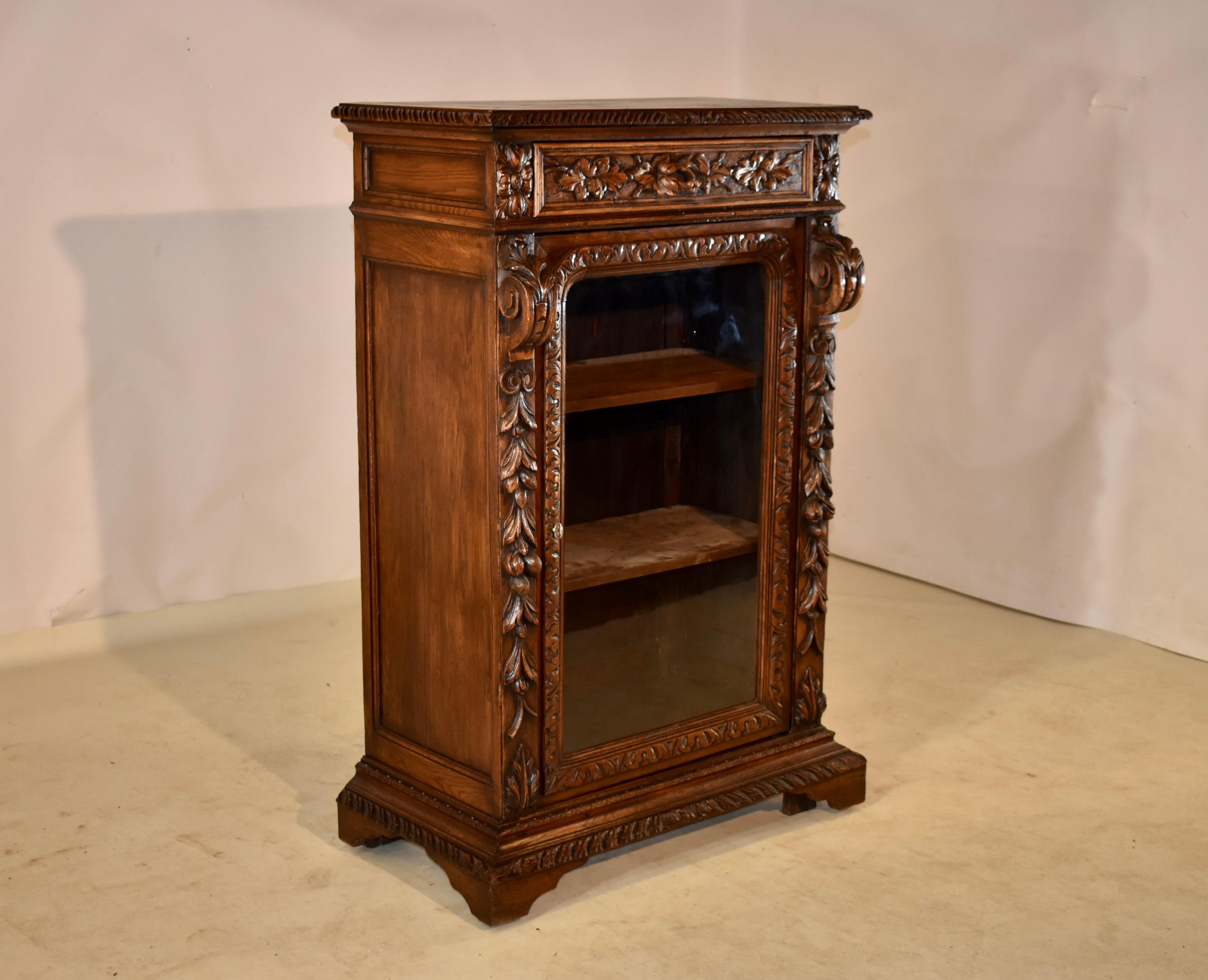 Oak 19th Century French Carved Bookcase For Sale