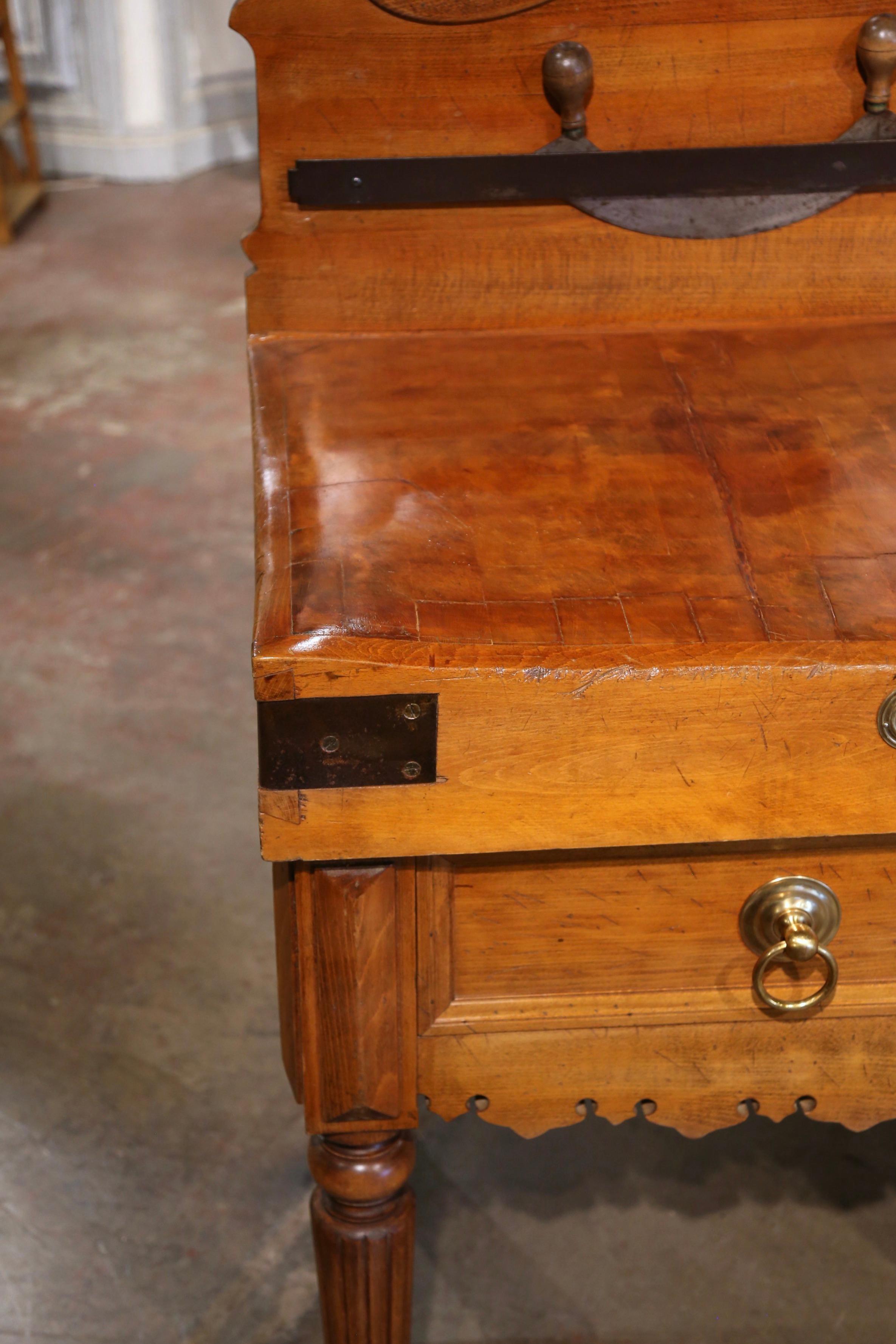 Hand-Carved 19th Century French Carved Butcher Block with Back, Cow Head and Chopping Knifes For Sale