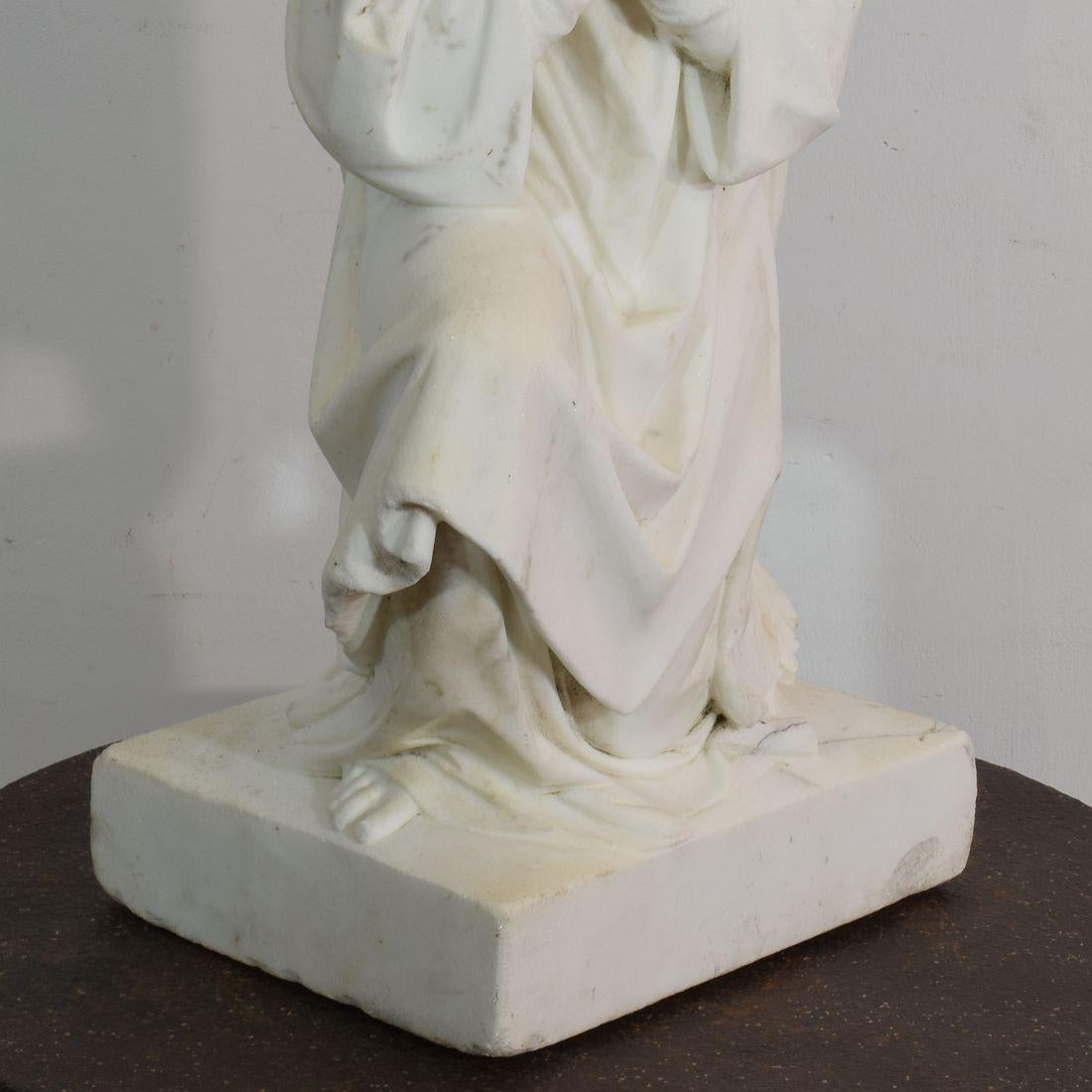 19th Century French Carved Carrara Marble Angel 8