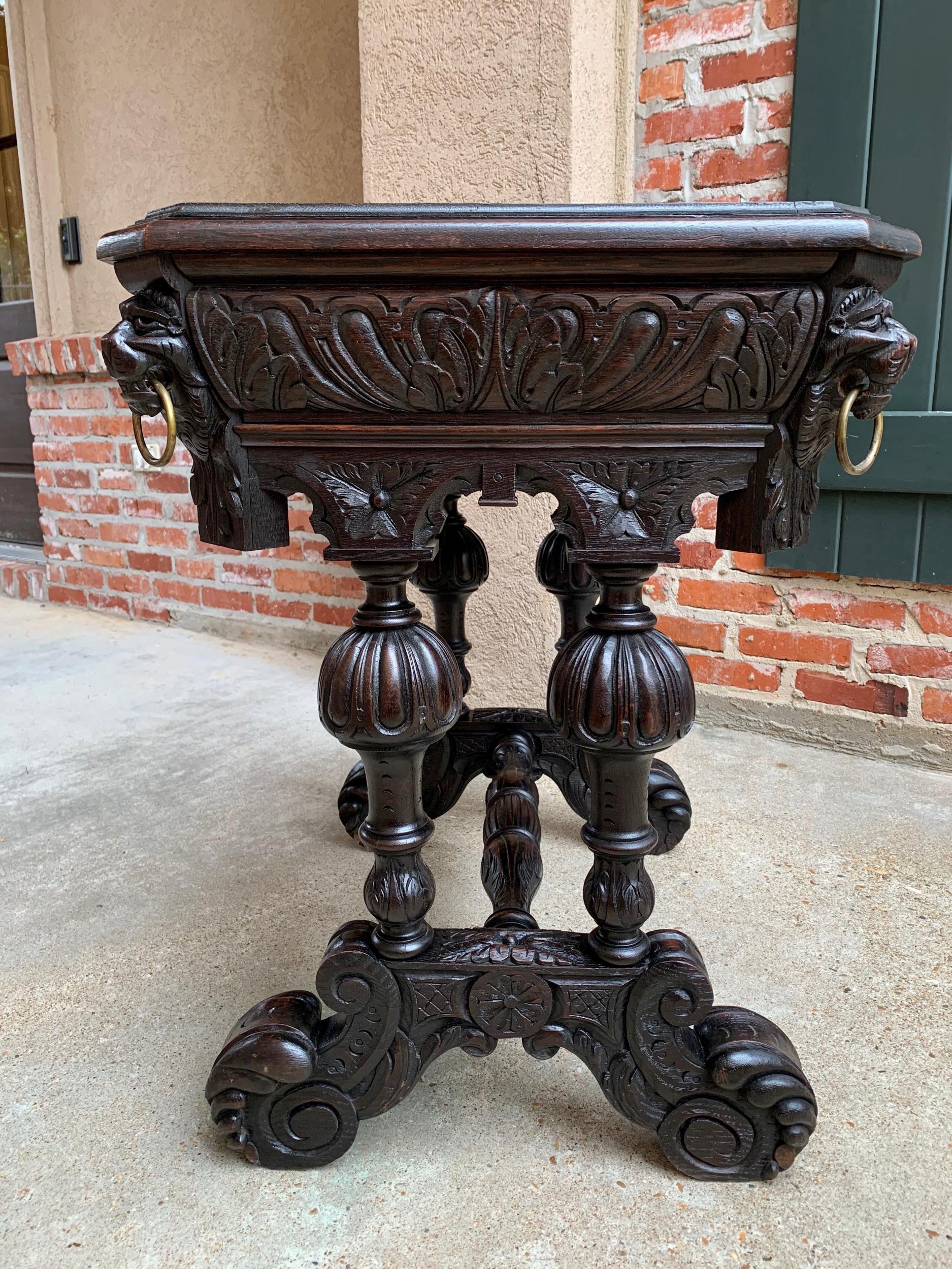 19th Century French Carved Dark Oak Sofa Side Table Small Renaissance Victorian In Good Condition In Shreveport, LA