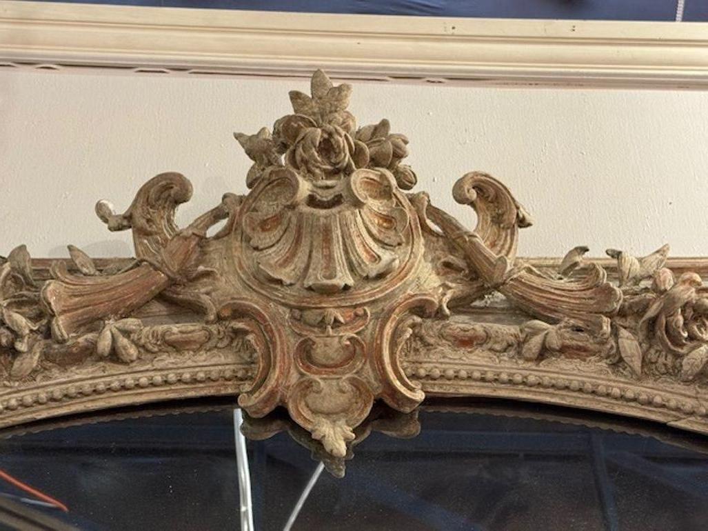 XIXe siècle Miroir en gesso sculpté français du 19e siècle en vente