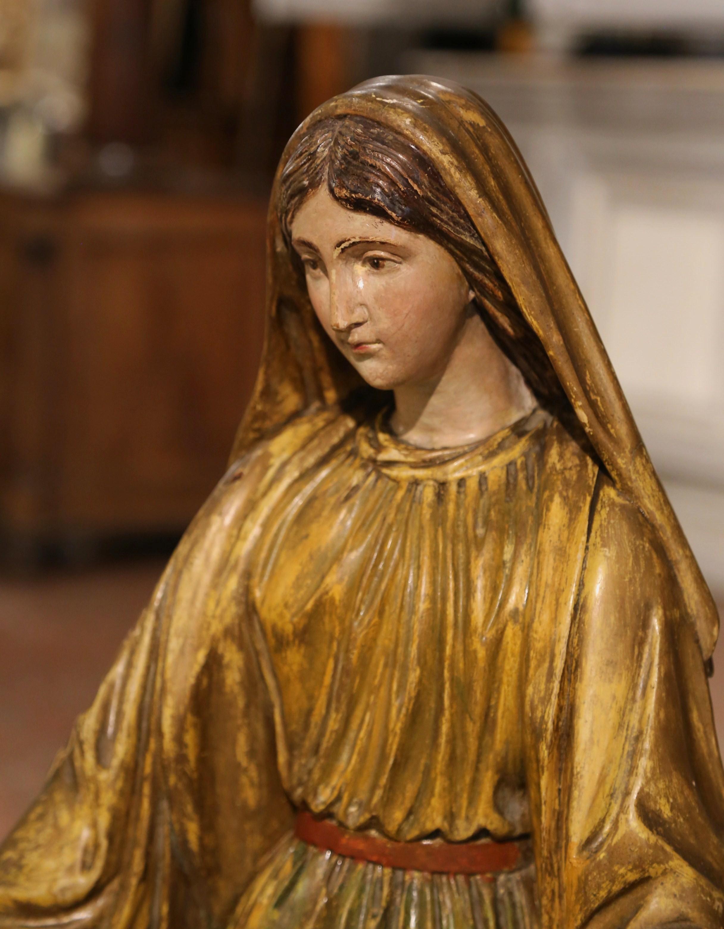 19th Century French Carved Giltwood Virgin Mary Statue on Globe from Provence In Excellent Condition For Sale In Dallas, TX