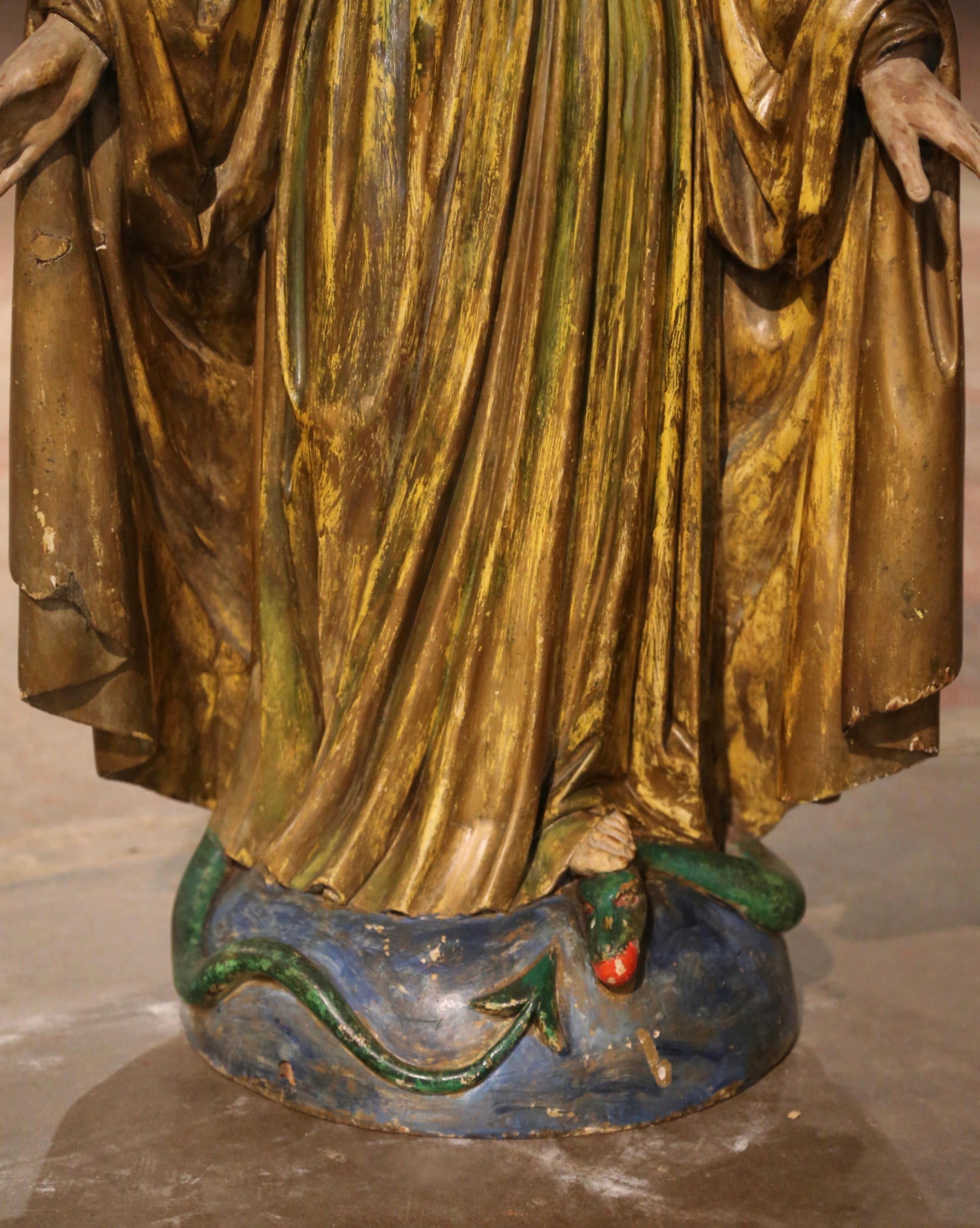 19th Century French Carved Giltwood Virgin Mary Statue on Globe from Provence For Sale 1