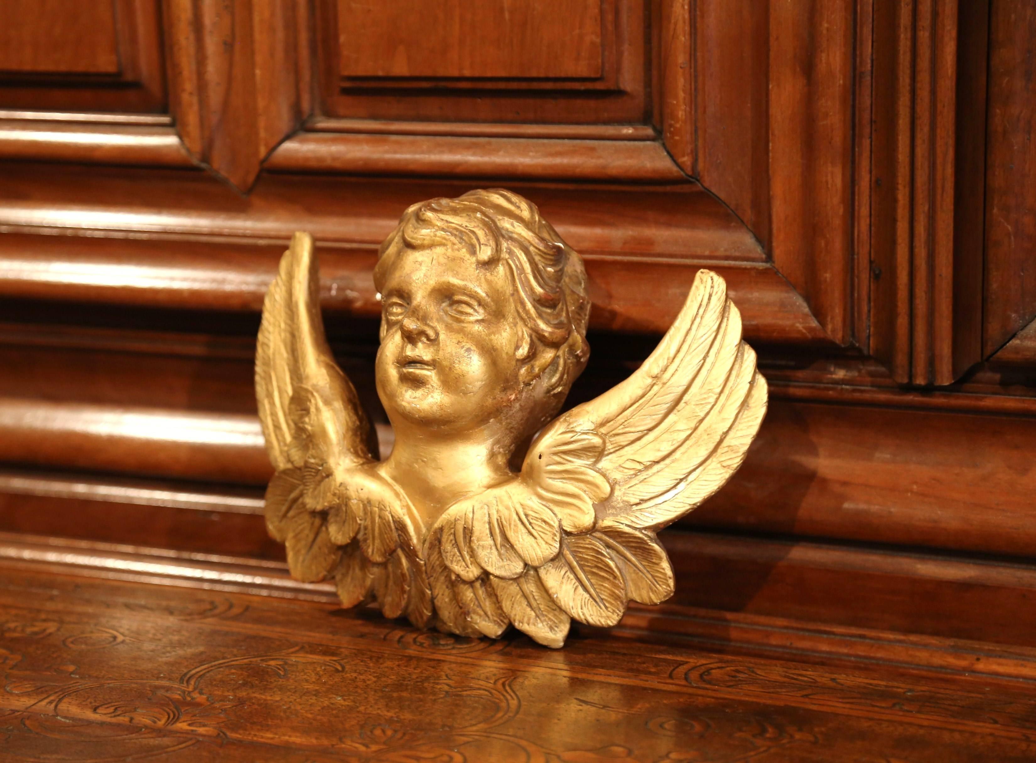19th Century French Carved Giltwood Wall Hanging Cherub with Wings 2