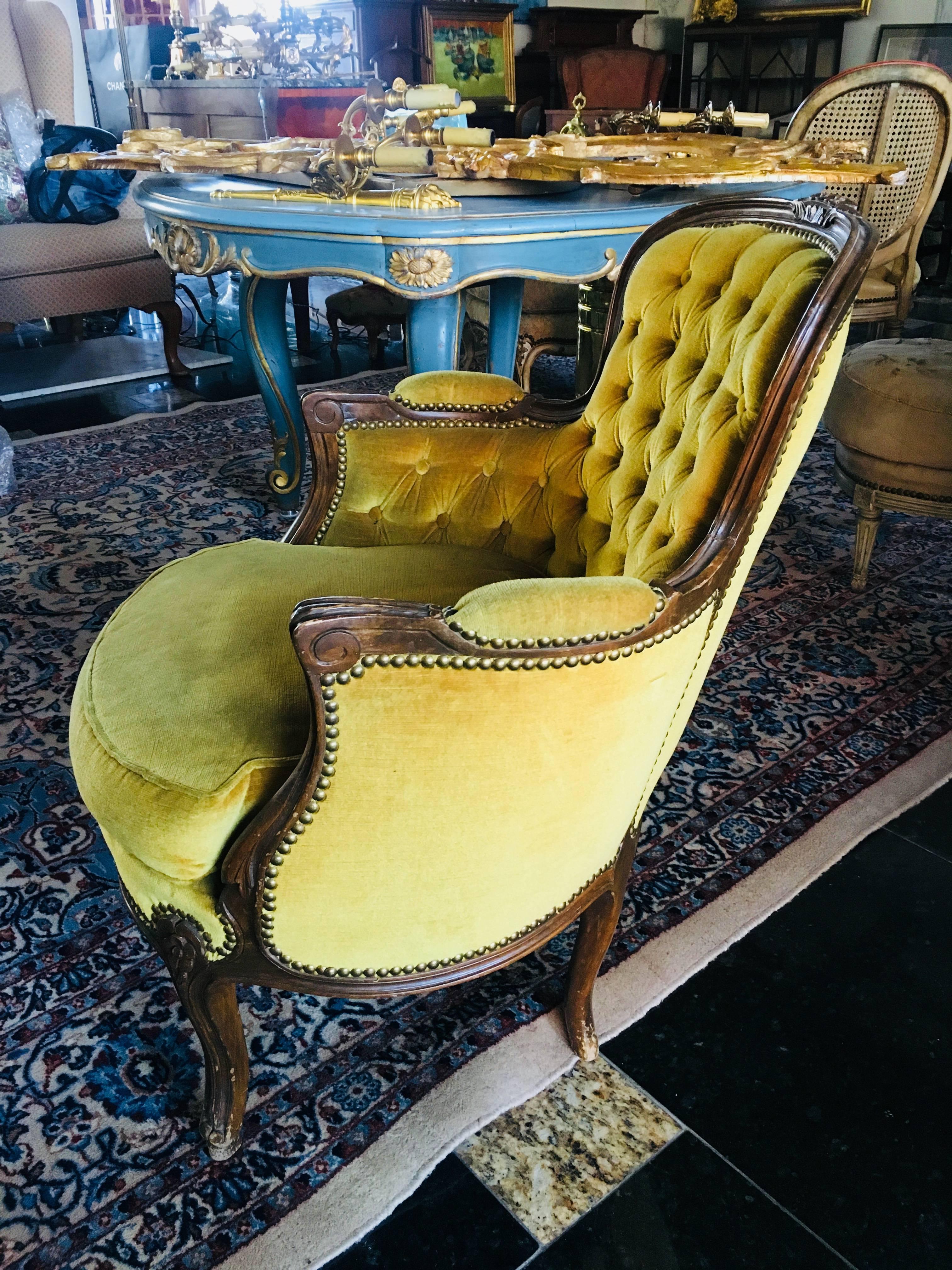 19th Century French Carved Louis XVI Bergere in Yellow Velvet Upholstery In Good Condition For Sale In Sofia, BG