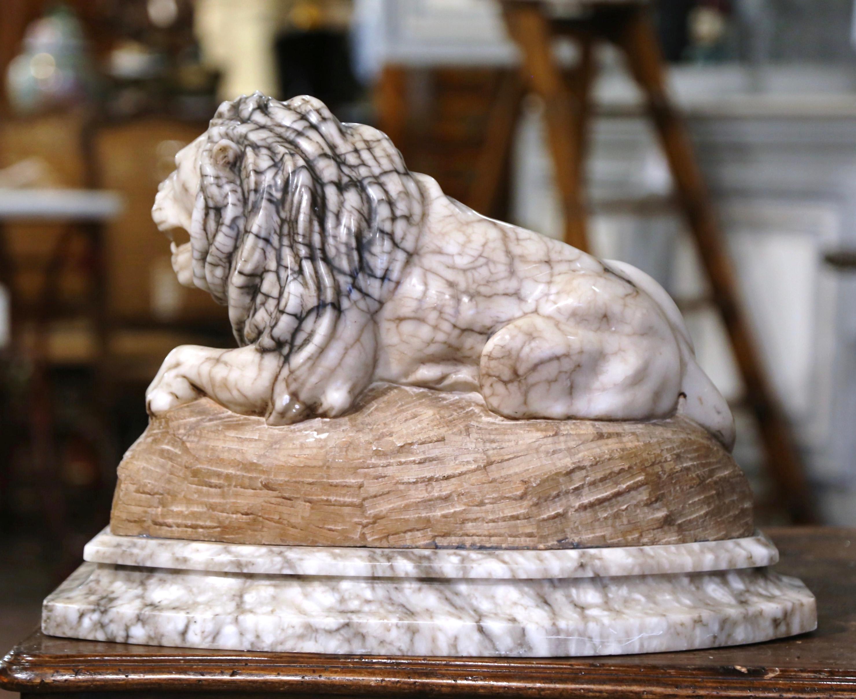 19th Century French Carved Marble Lion Sculpture Signed P. Ruggeri For Sale 5