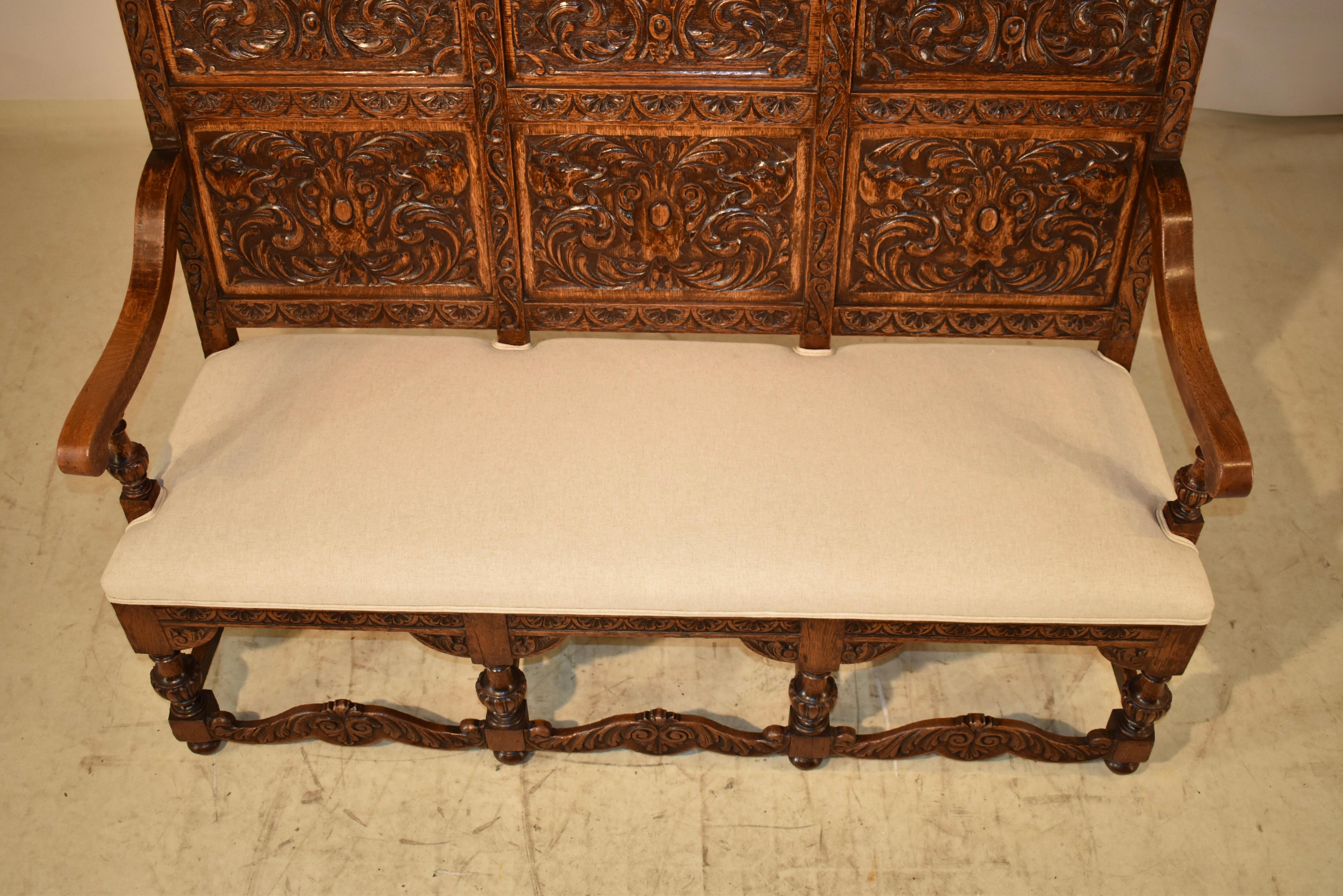 Panchina francese del XIX secolo in Oak intagliato in vendita 2