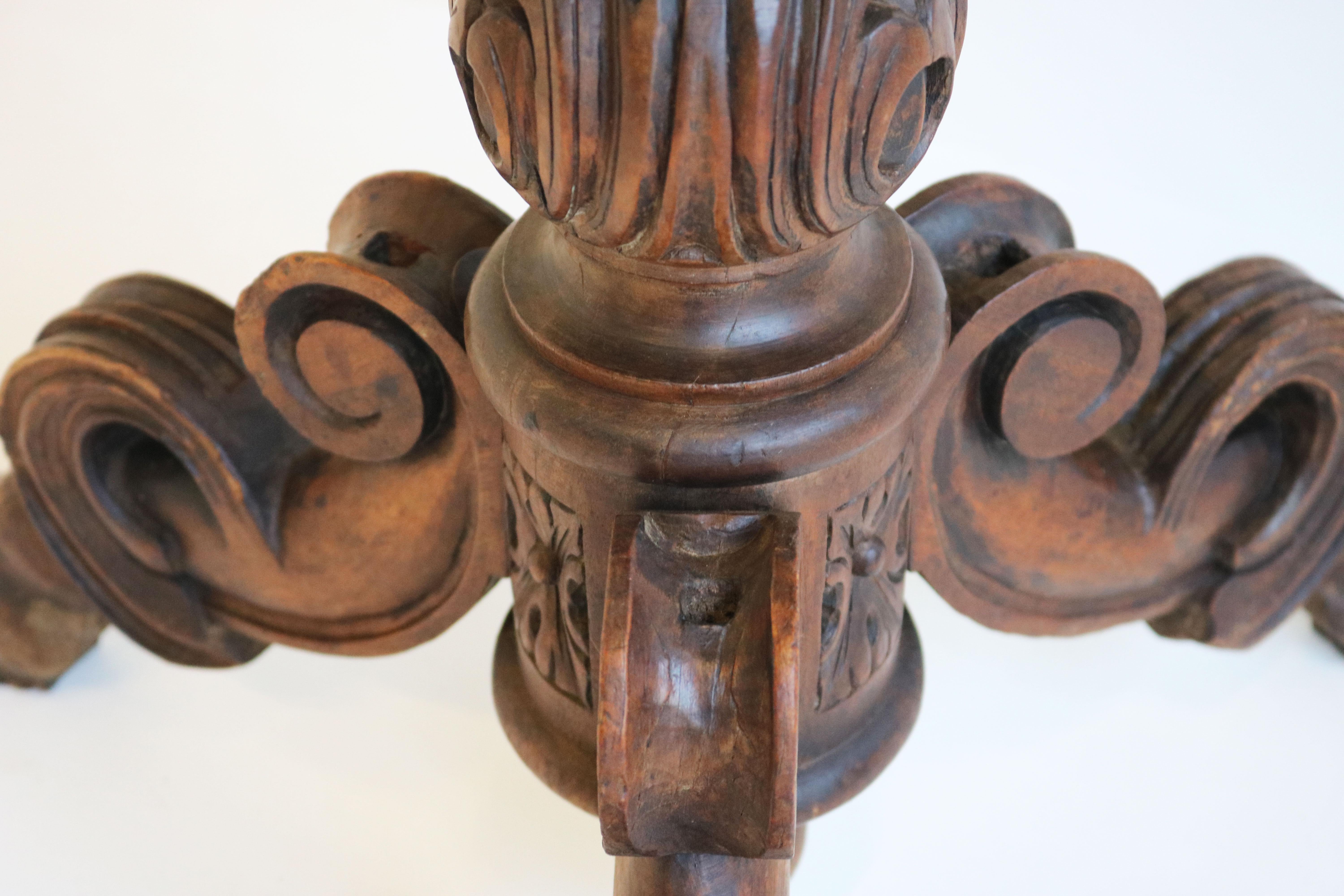 19th Century French Carved Oak Black Forest Plant Stand Jardinière Flower Box For Sale 3