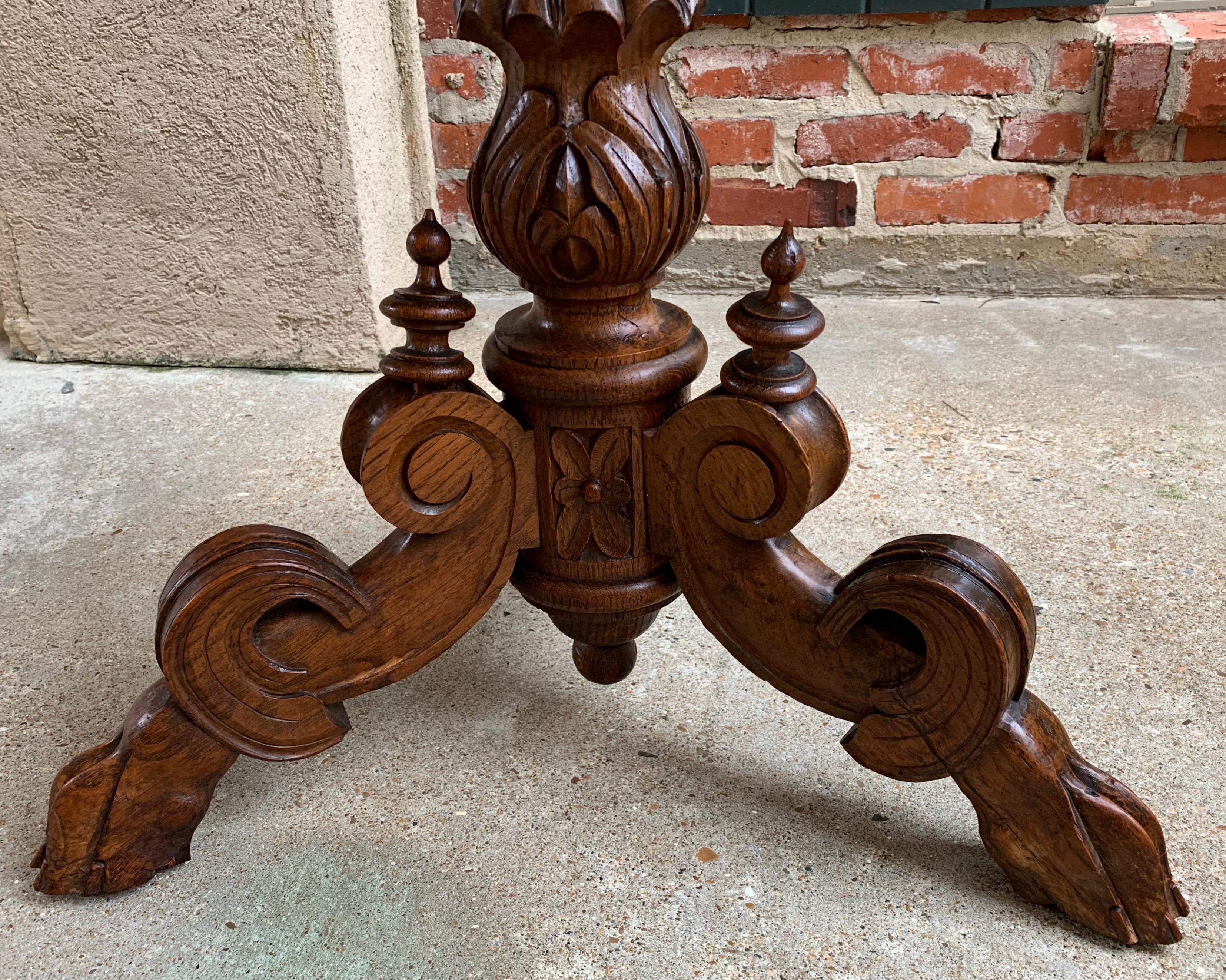 19th Century French Carved Oak Black Forest Plant Stand Jardinière Flower Box 6