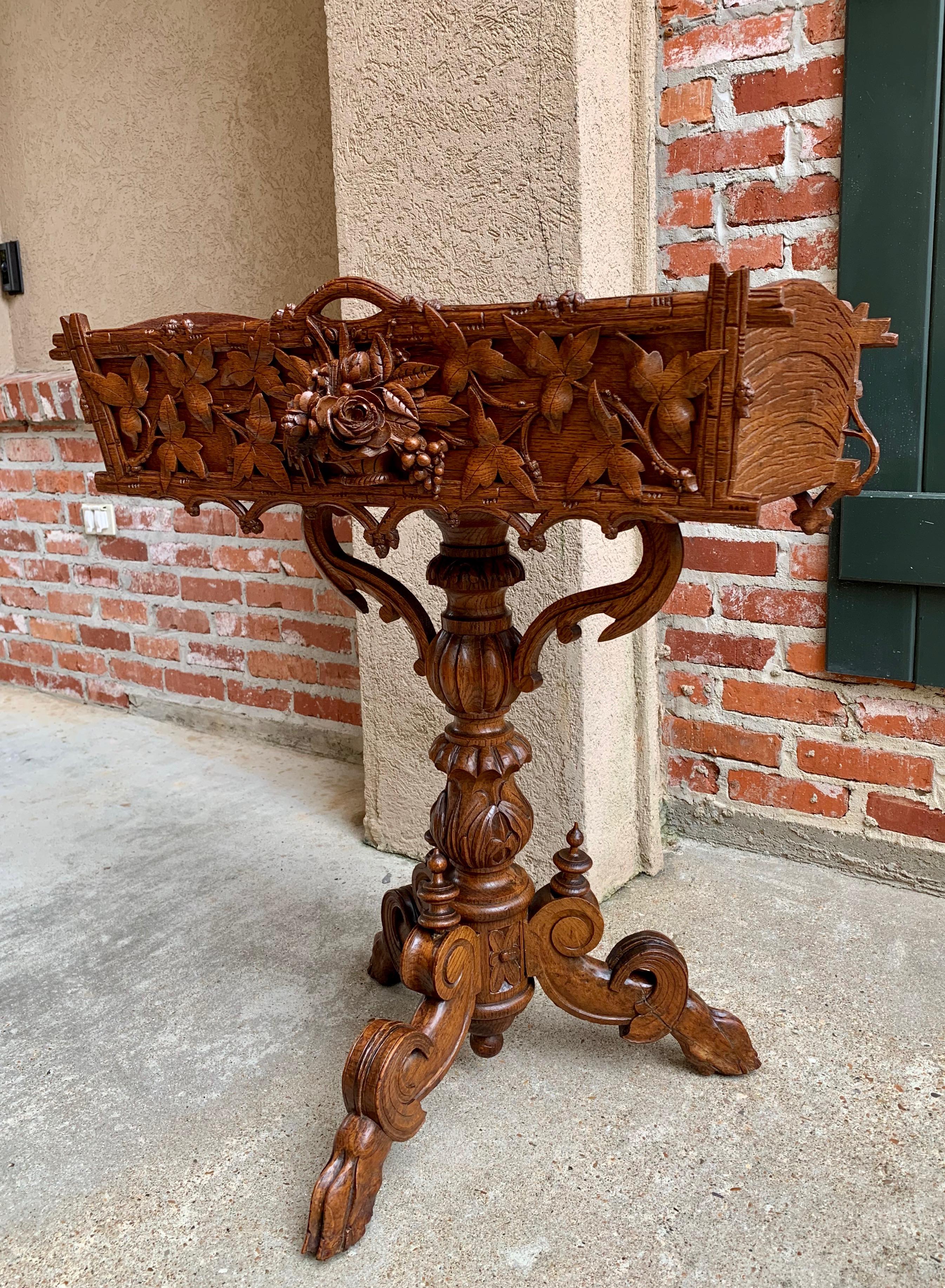 Hand-Carved 19th Century French Carved Oak Black Forest Plant Stand Jardinière Flower Box