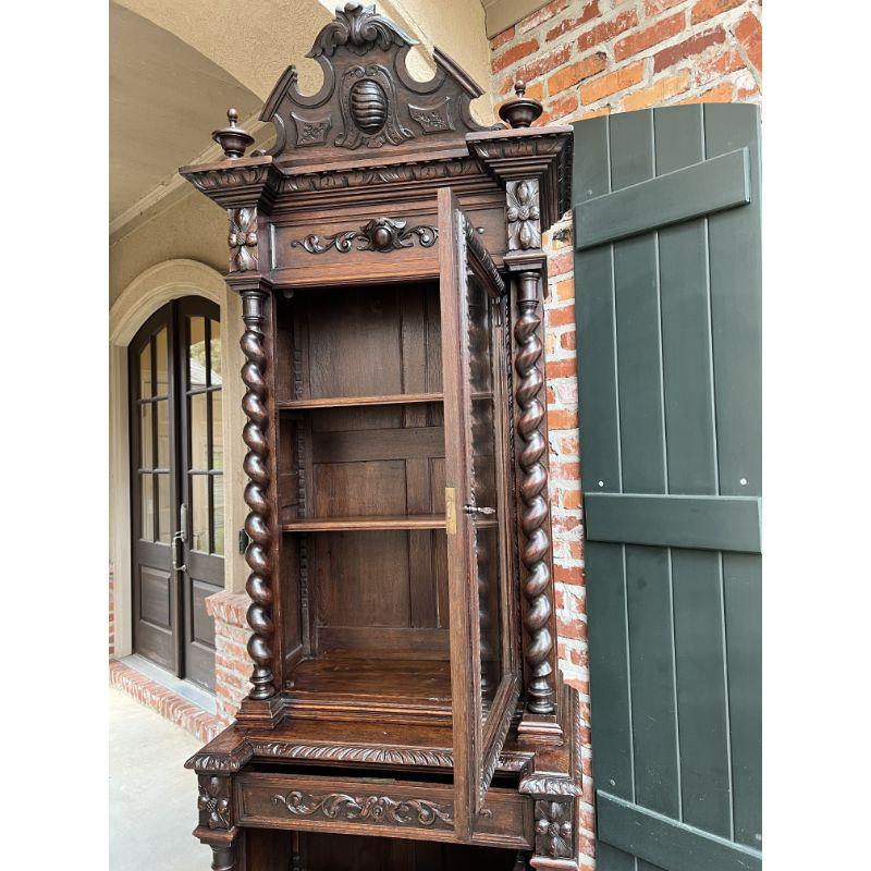 19th century French Carved Oak Bookcase Hunt Cabinet Barley Twist Black Forest 12