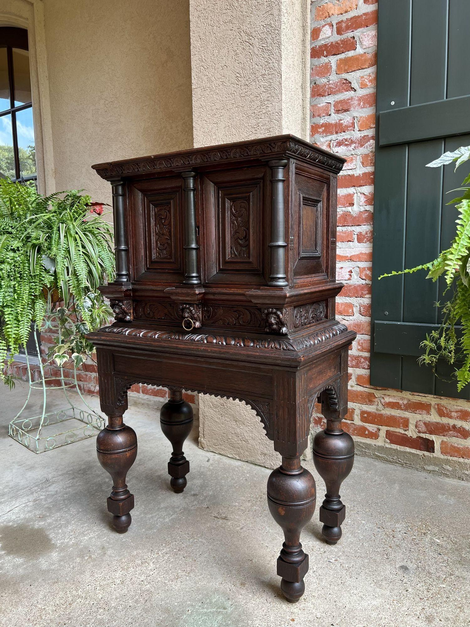 Antique French Carved Oak Cabinet Vestry Altar Wine Renaissance c1860 For Sale 8