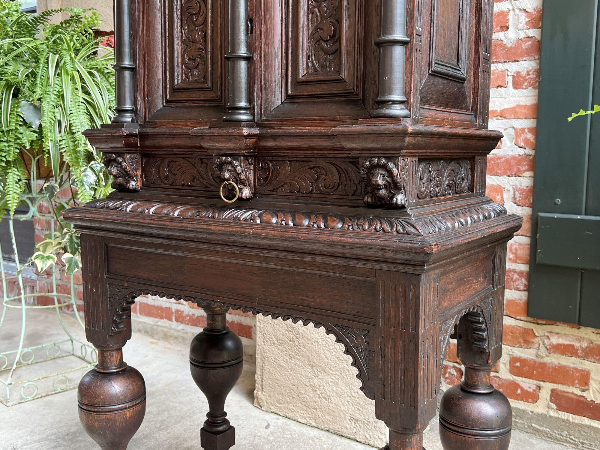Antique French Carved Oak Cabinet Vestry Altar Wine Renaissance c1860 For Sale 10
