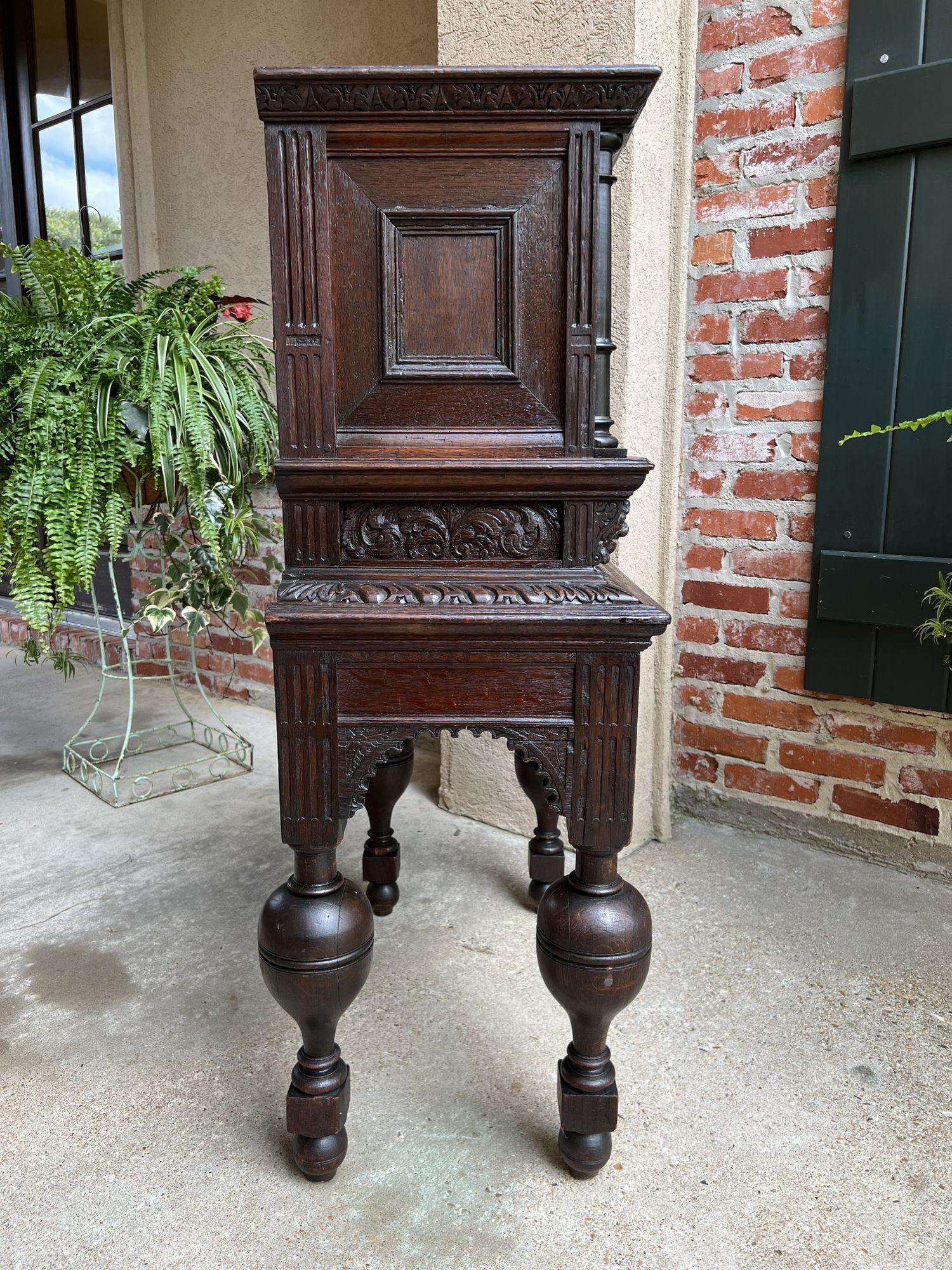 Antique French Carved Oak Cabinet Vestry Altar Wine Renaissance c1860 For Sale 2