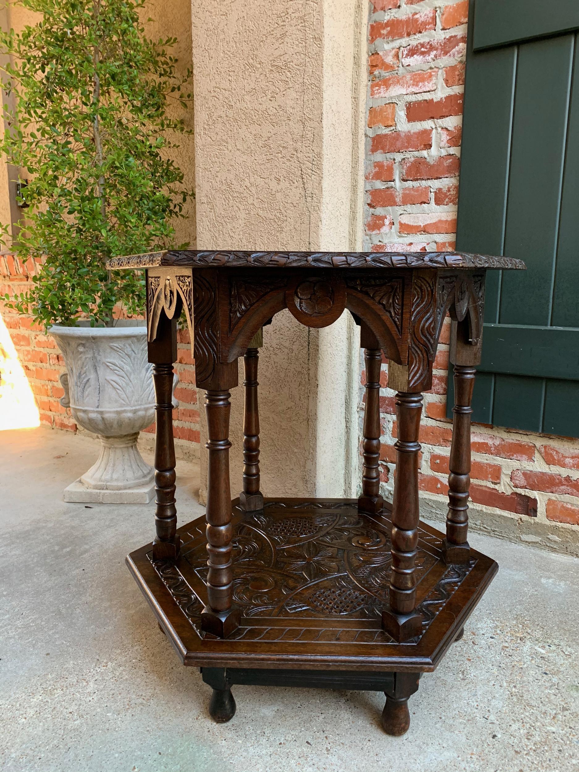 19th Century French Carved Oak Center Side Table Hexagon Two-Tier Shelf For Sale 14