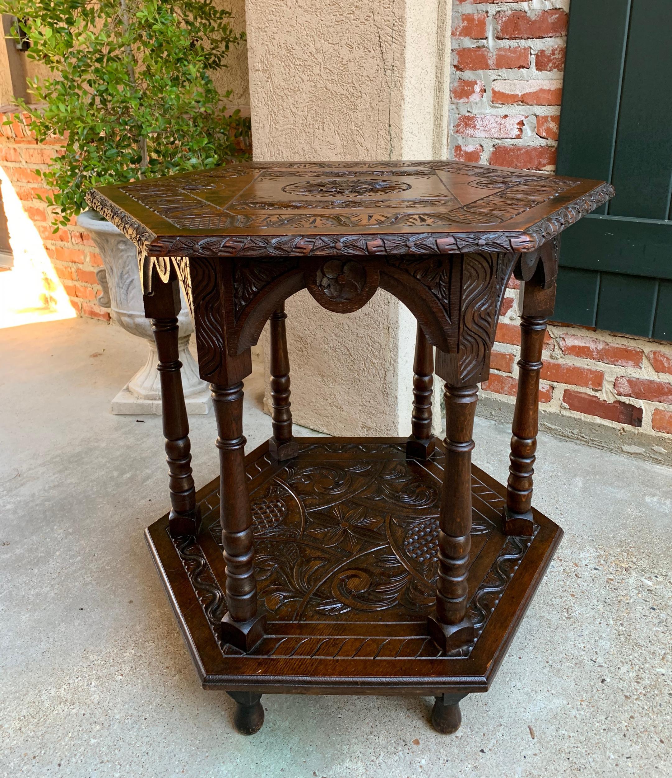 Antique French Carved Oak Center Side Table Hexagon Two-Tier Shelf c1890 In Good Condition For Sale In Shreveport, LA