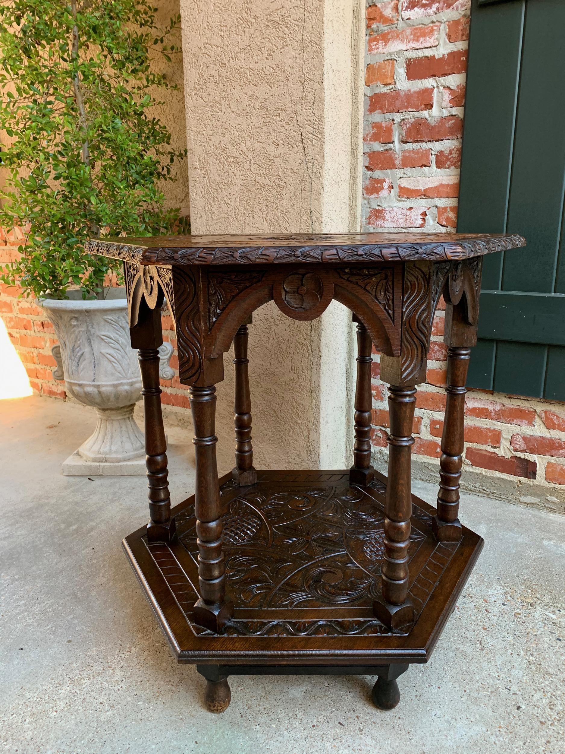 19th Century French Carved Oak Center Side Table Hexagon Two-Tier Shelf For Sale 2