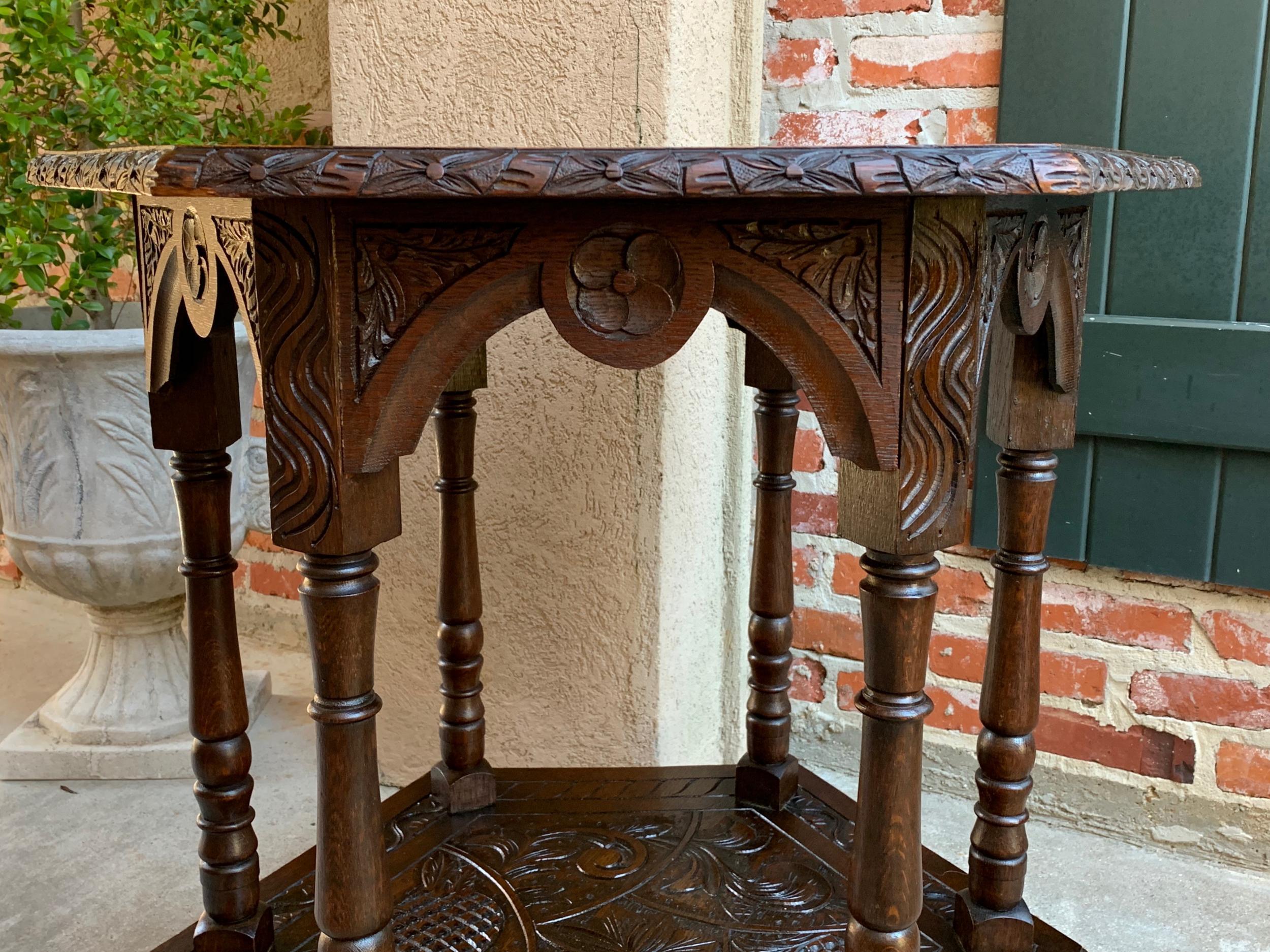 19th Century French Carved Oak Center Side Table Hexagon Two-Tier Shelf For Sale 3