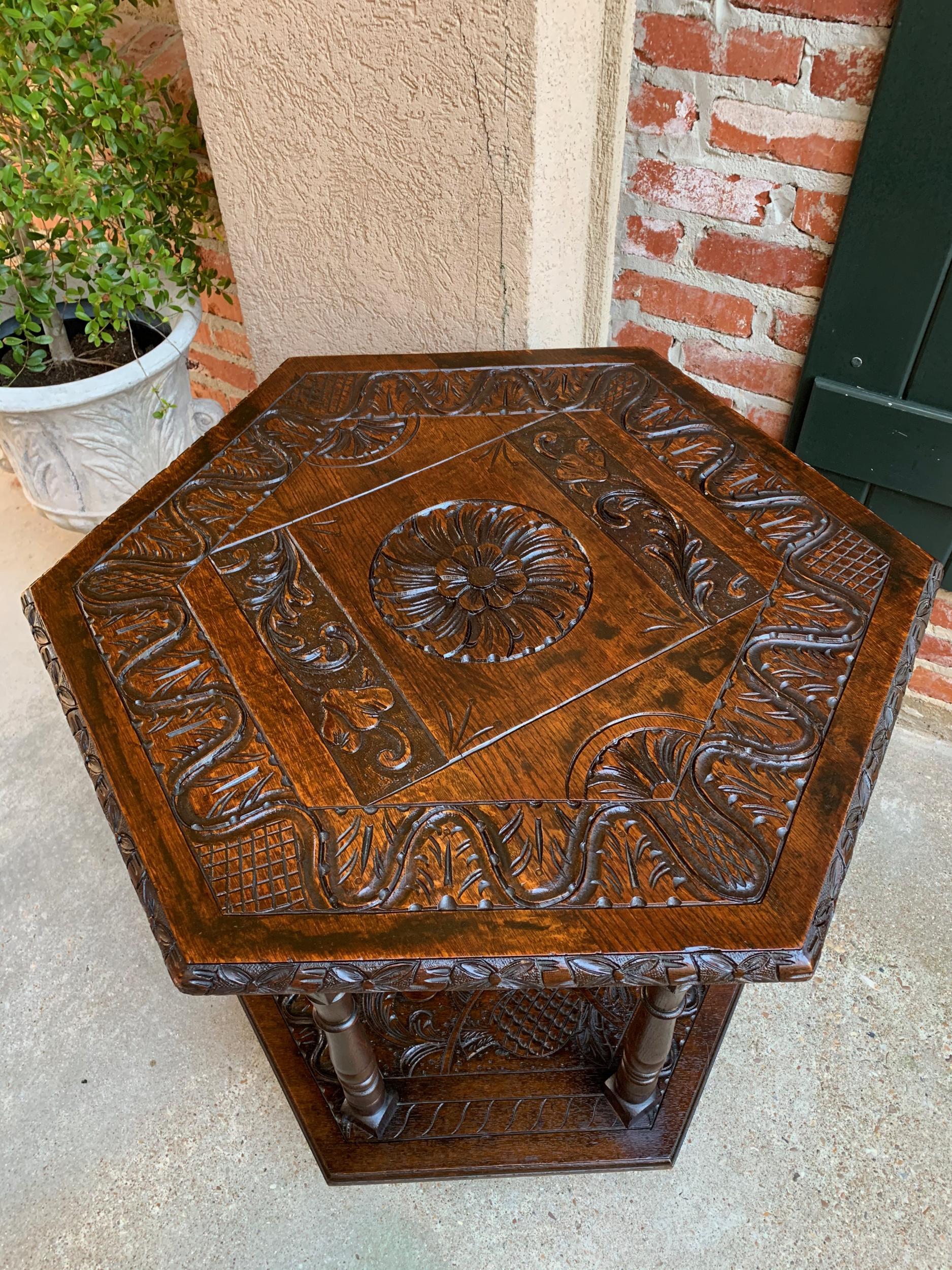 19th Century French Carved Oak Center Side Table Hexagon Two-Tier Shelf For Sale 5