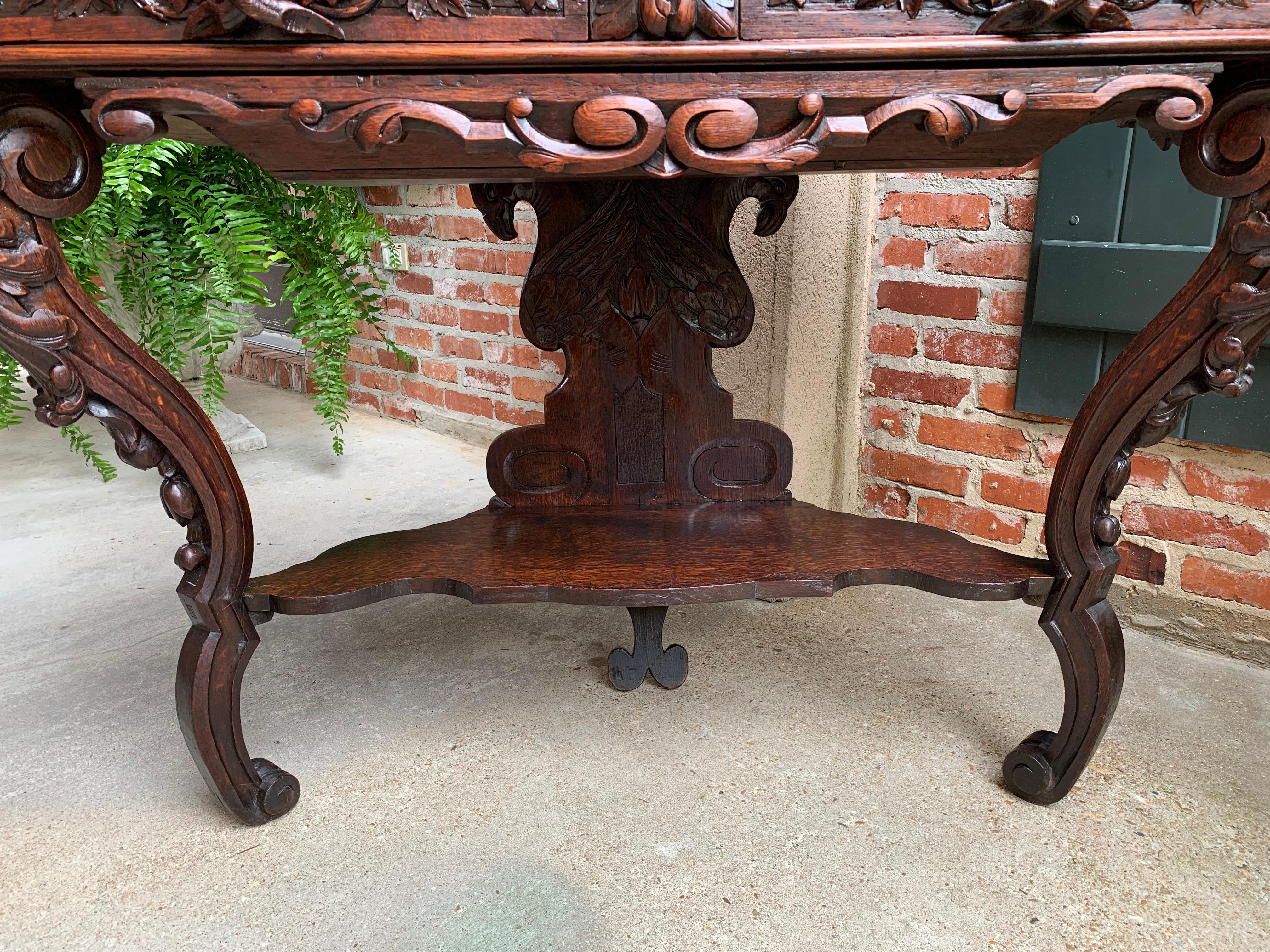 19th century French Carved Oak Console Sofa Foyer Table Sideboard Black Forest For Sale 1