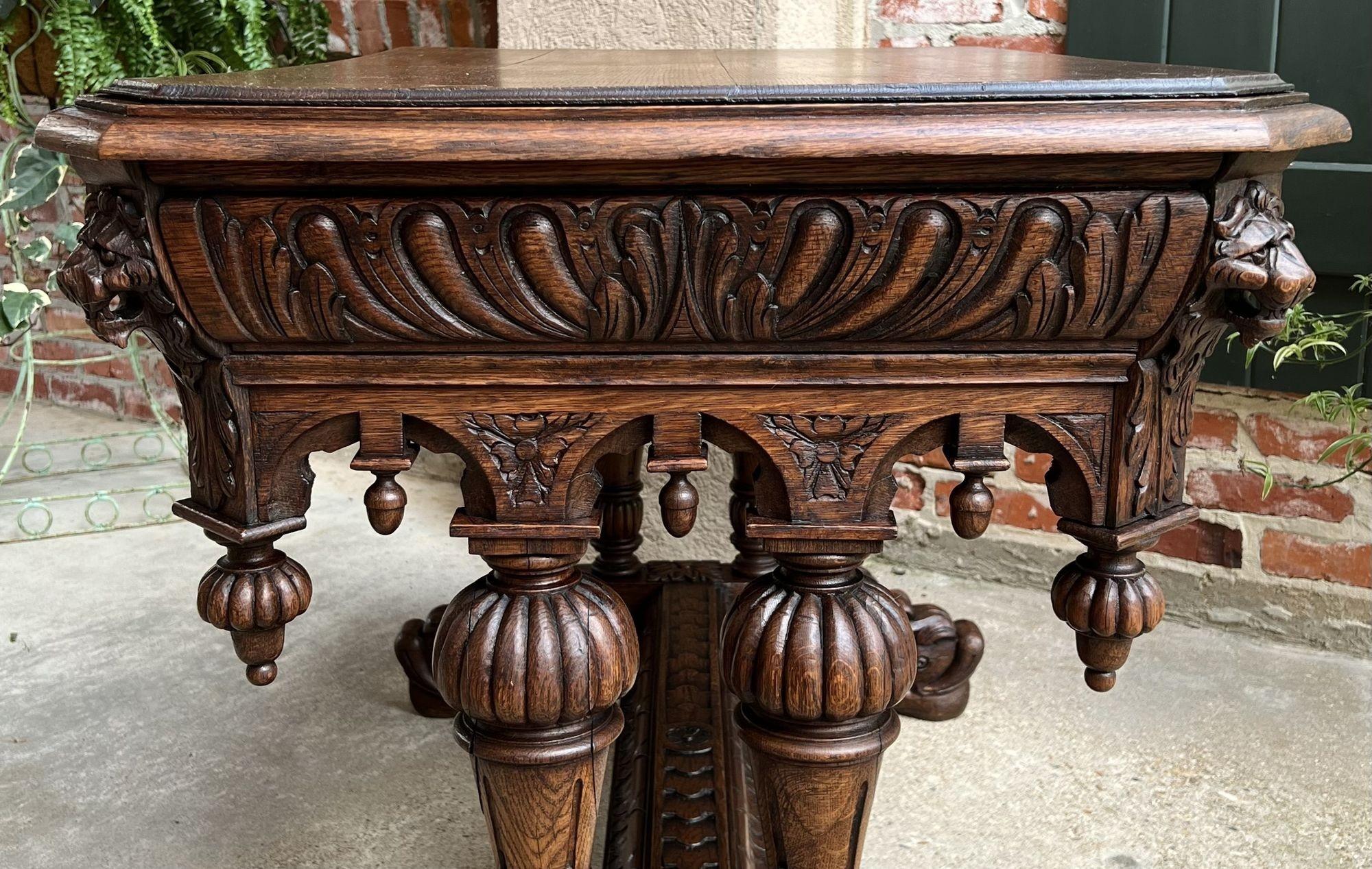 Antique French Carved Oak Dolphin Library Table Desk Renaissance Gothic c1890 in vendita 11