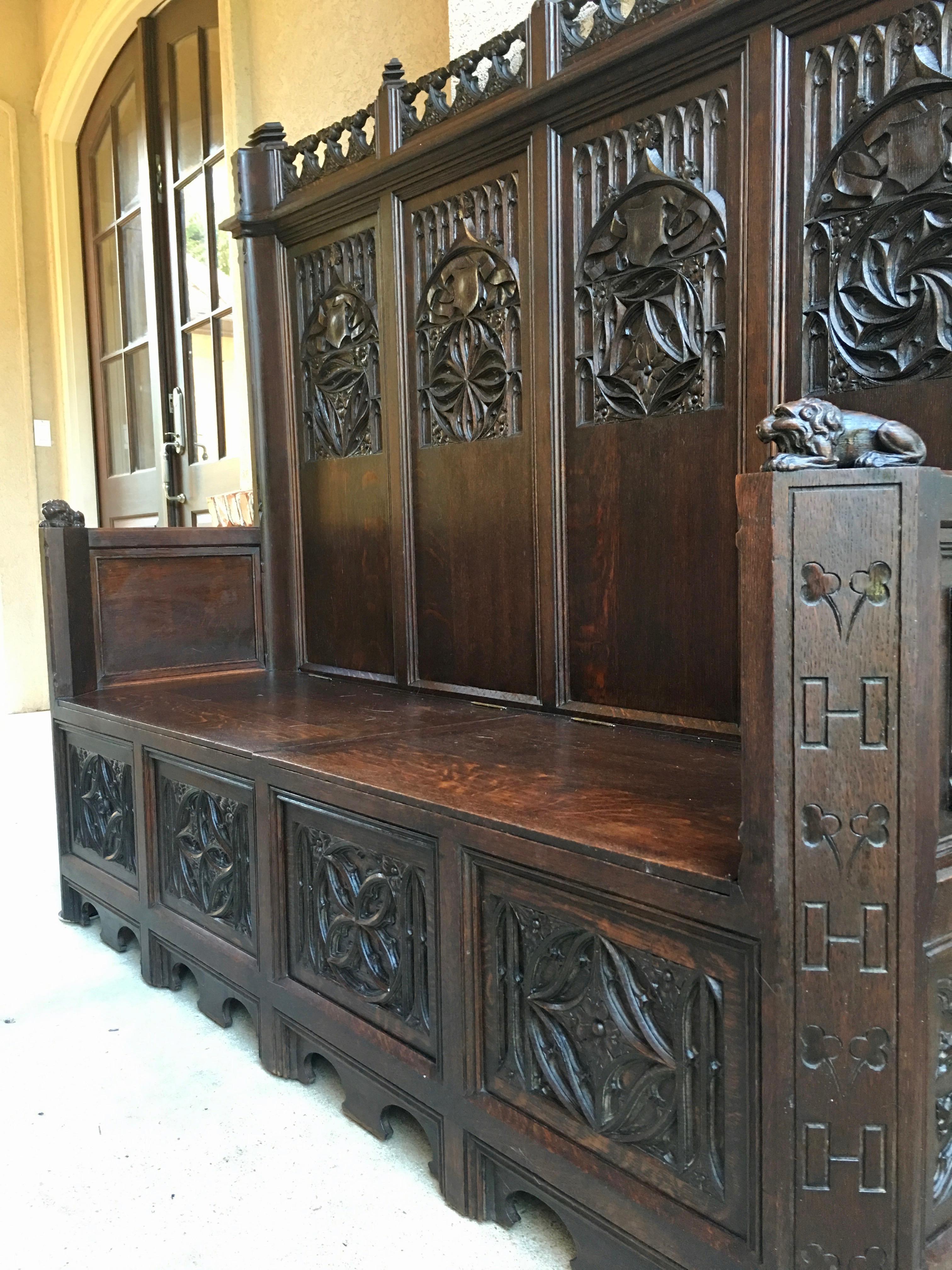 19th Century French Carved Oak Entry Hall Bench Gothic Chapel Pew Settle Trunk 3