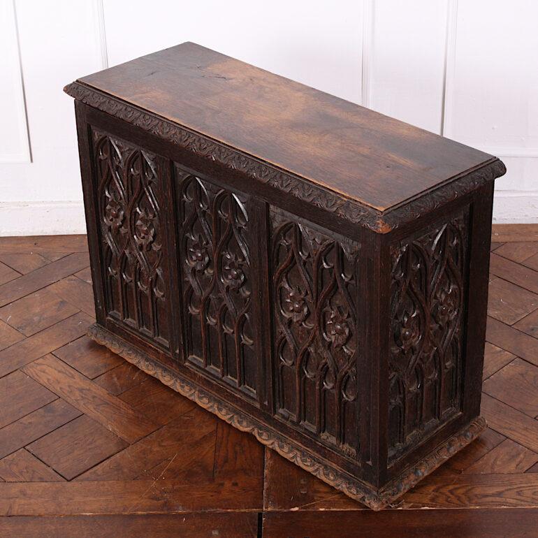 19th Century French Carved Oak Gothic Style Paneled Coffer Chest Coffre In Good Condition In Vancouver, British Columbia