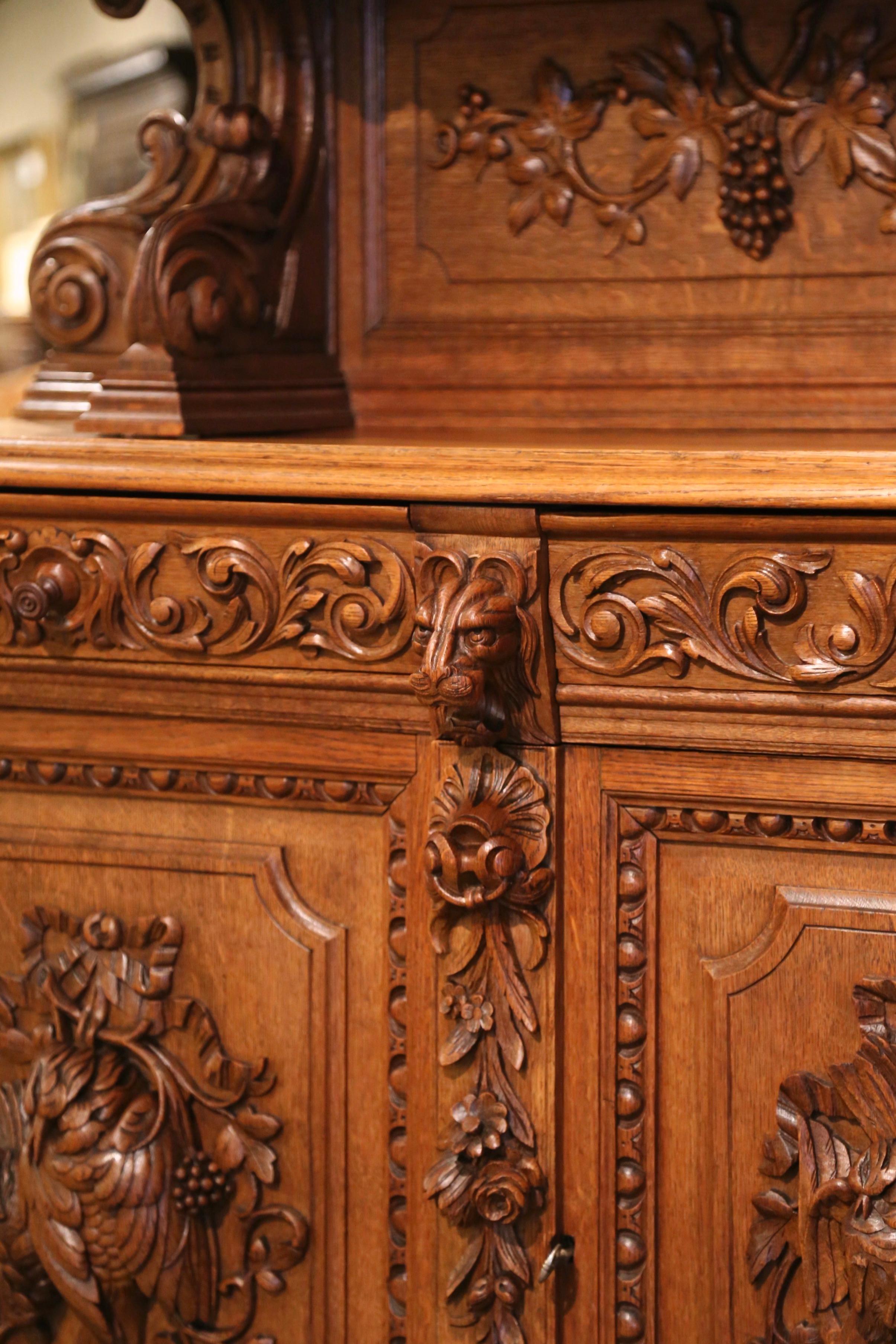 19th Century French Carved Oak Hunt Buffet Server with Grape and Vine Motifs 5
