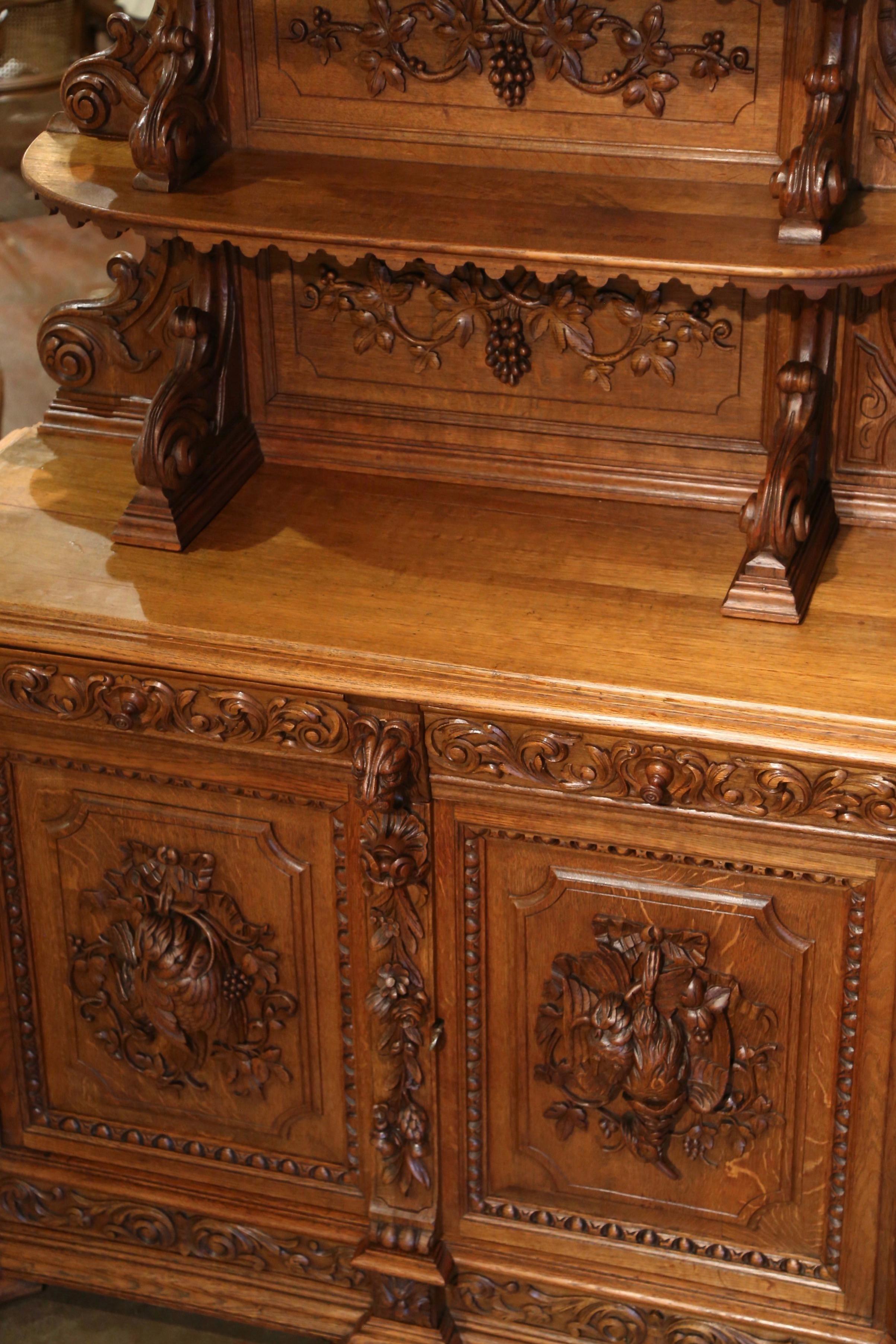 19th Century French Carved Oak Hunt Buffet Server with Grape and Vine Motifs 1