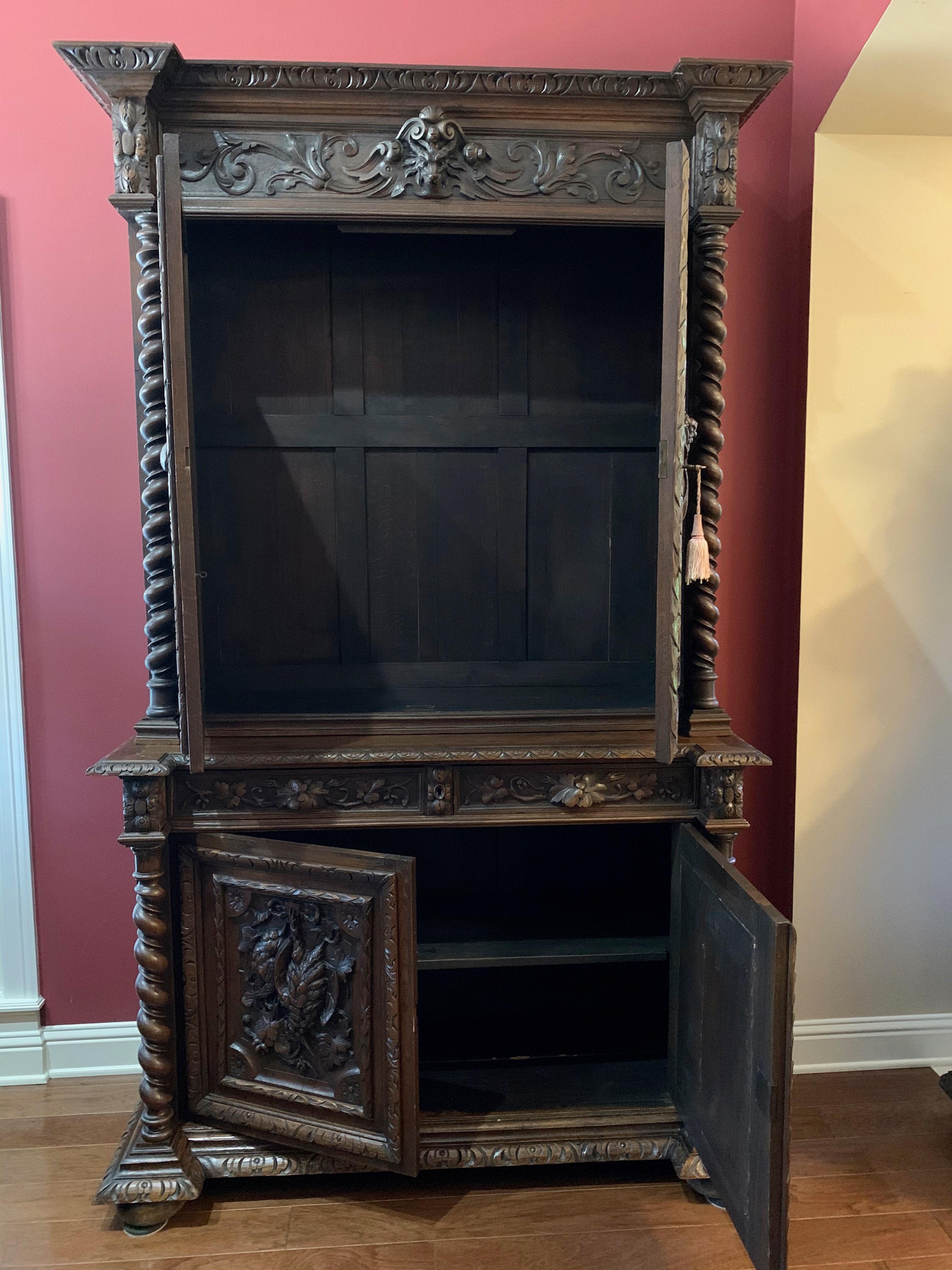 19th Century French Carved Oak Hunt Cabinet Bookcase Barley Twist Renaissance 11