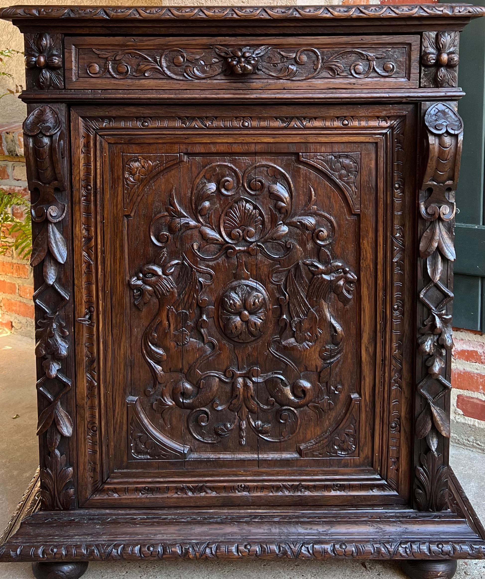 Hand-Carved 19th Century French Carved Oak Hunt Cabinet Confiturier Renaissance