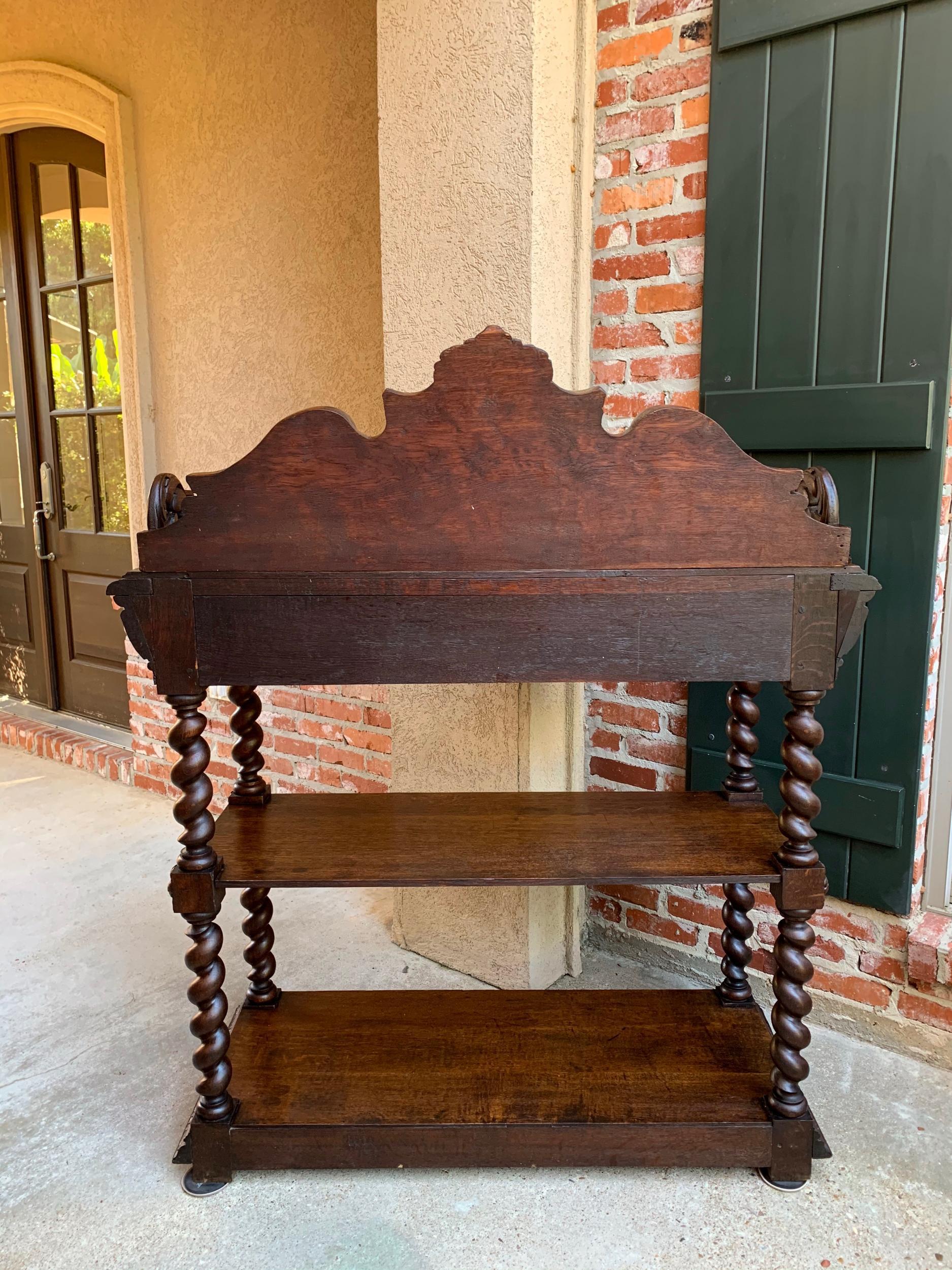 19th century French Carved Oak Hunt Server Sideboard Barley Twist Renaissance For Sale 7