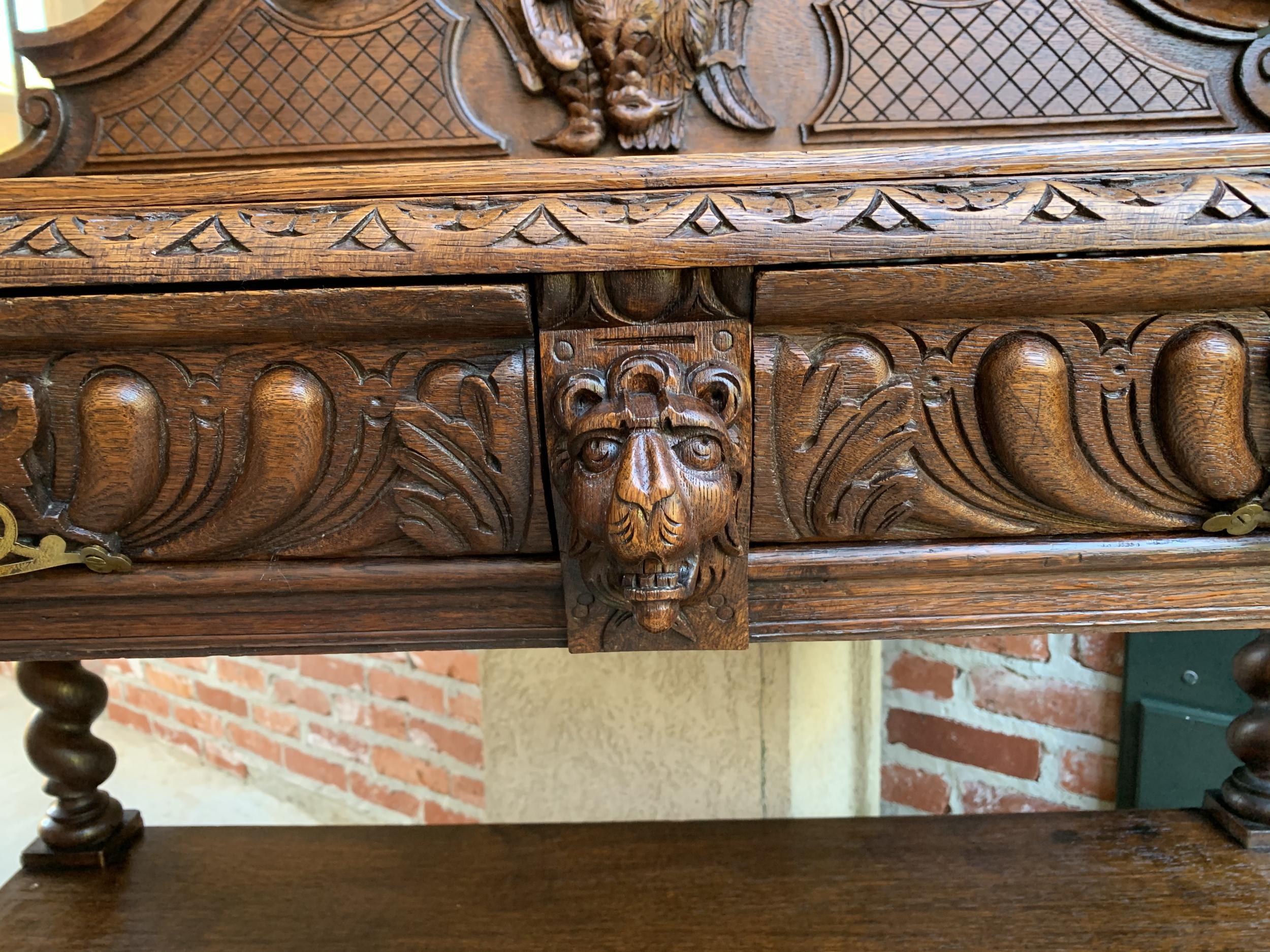 Antique buffet de chasse en chêne sculpté français Barley Twist Renaissance c1880 en vente 8