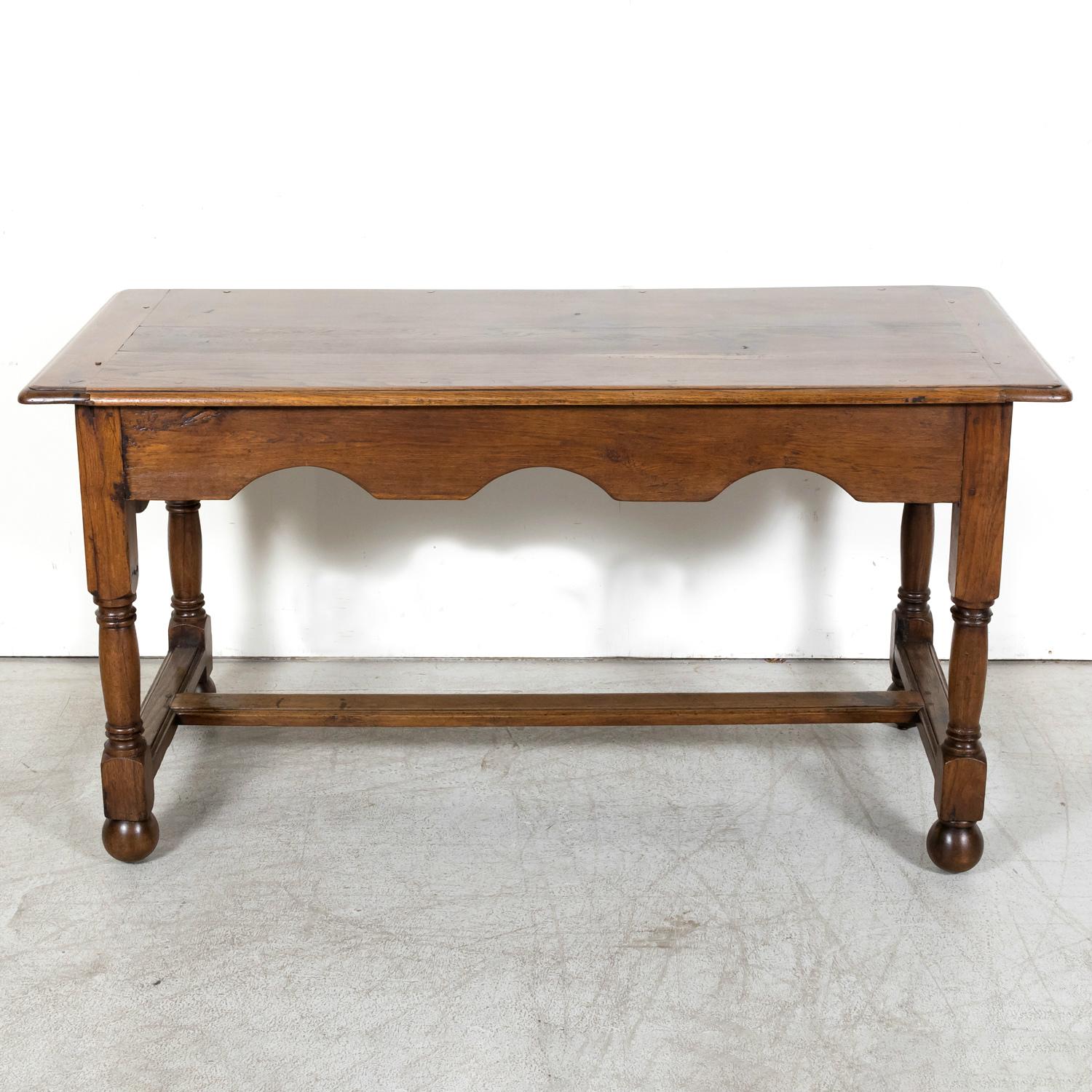 19th Century French Carved Oak Louis Philippe Period Console or Library Table In Good Condition For Sale In Birmingham, AL